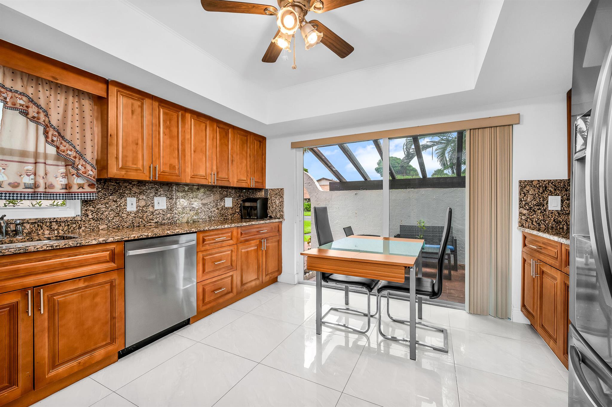 13462 Sabal Palm Court B