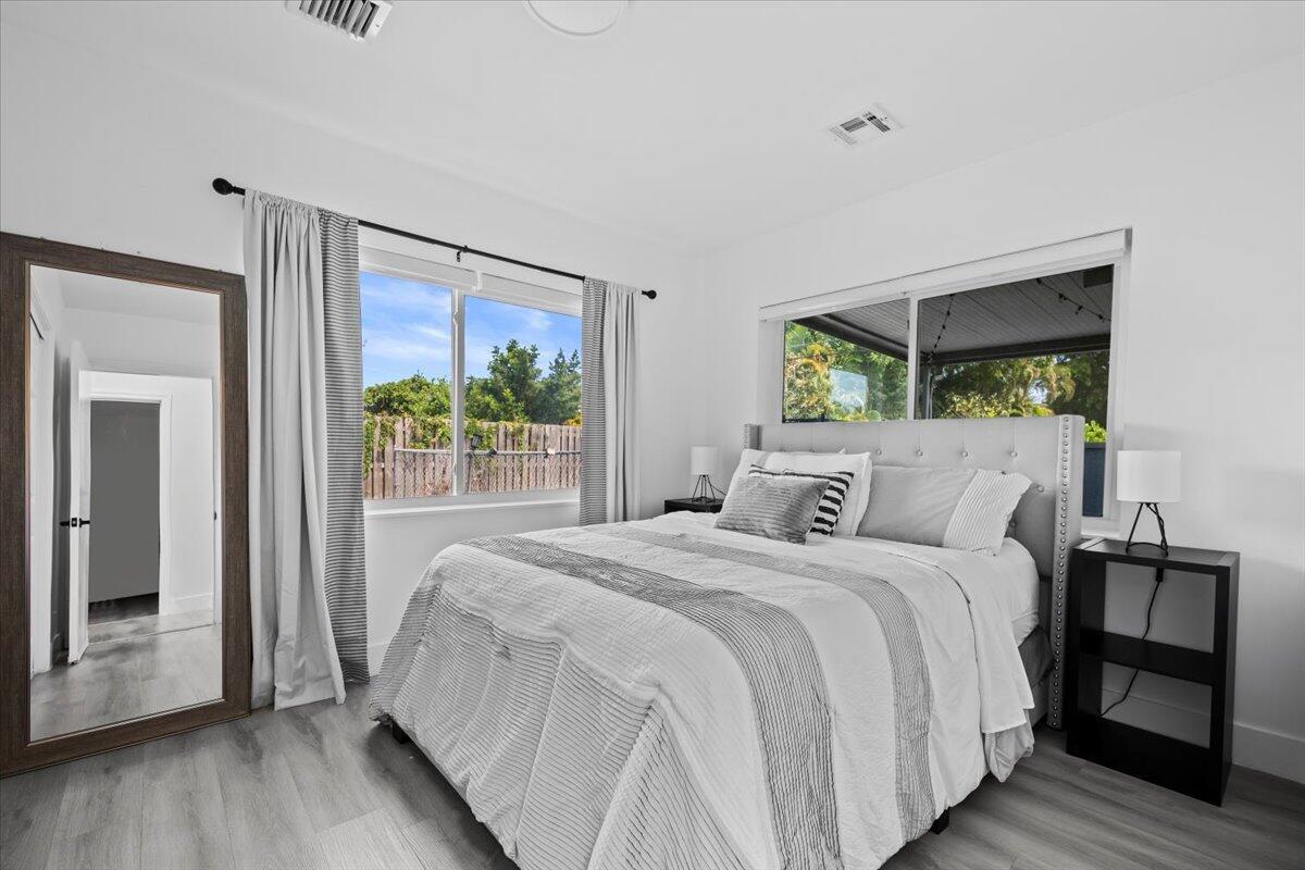 4534 Brady Boulevard