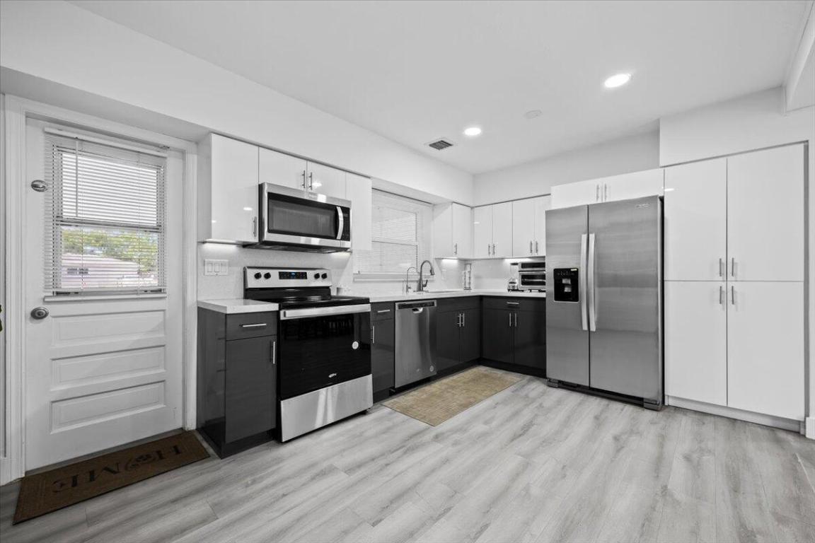 4534 Brady Boulevard