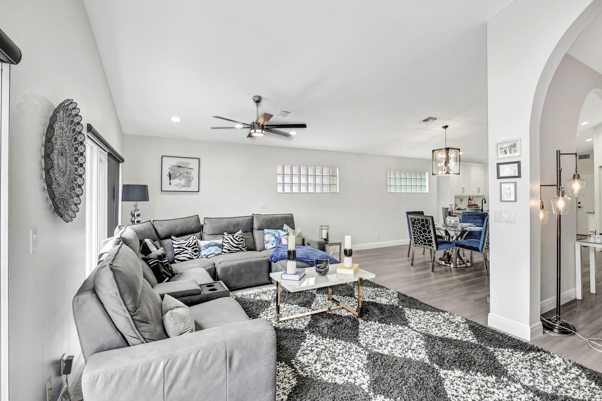 7946 Sailing Shores Terrace