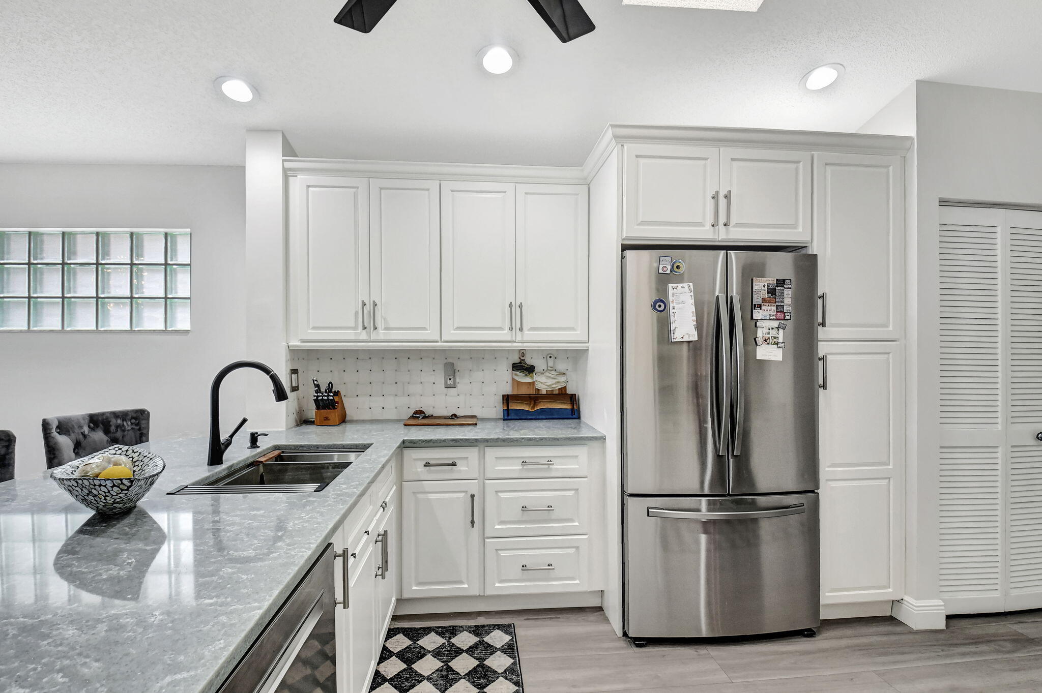 7946 Sailing Shores Terrace