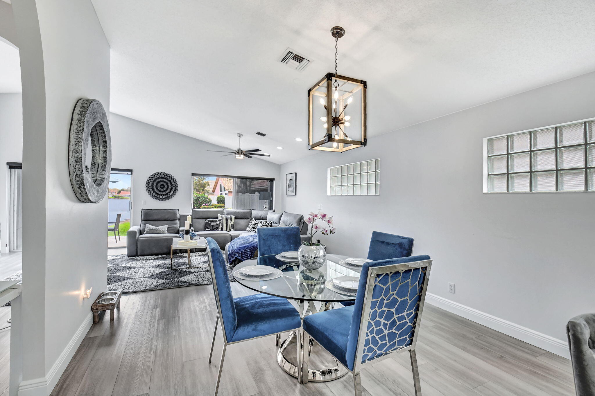 7946 Sailing Shores Terrace