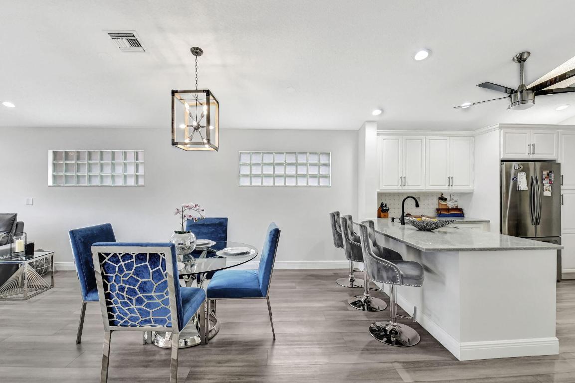 7946 Sailing Shores Terrace