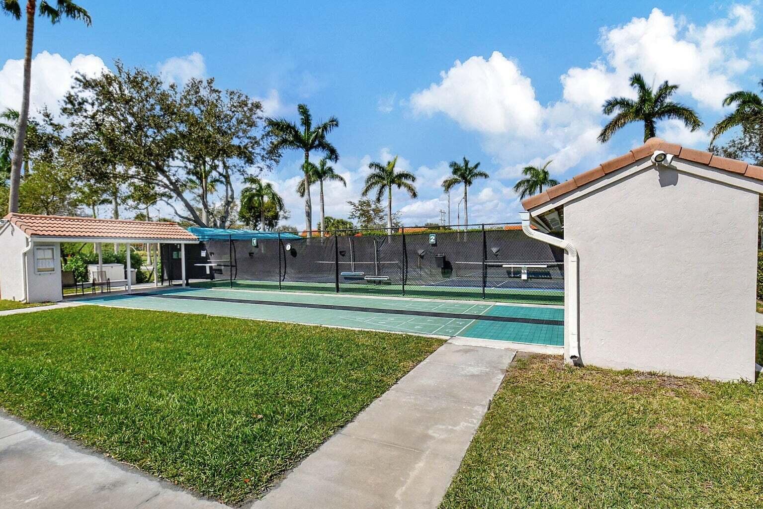 7946 Sailing Shores Terrace