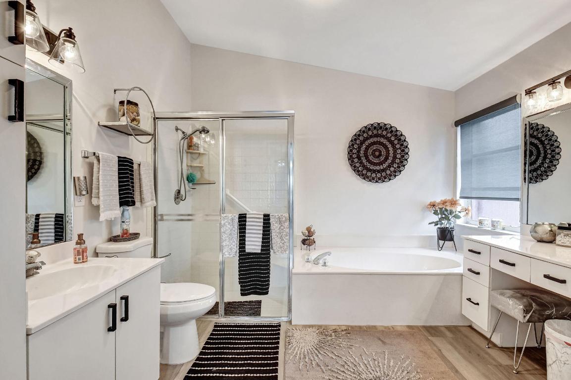 7946 Sailing Shores Terrace