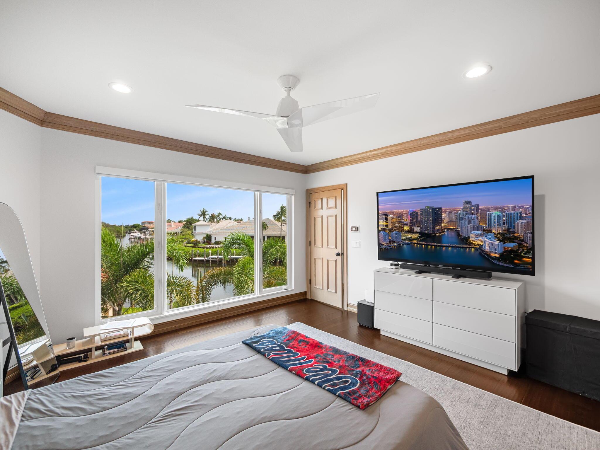 3299 Bridgegate Drive