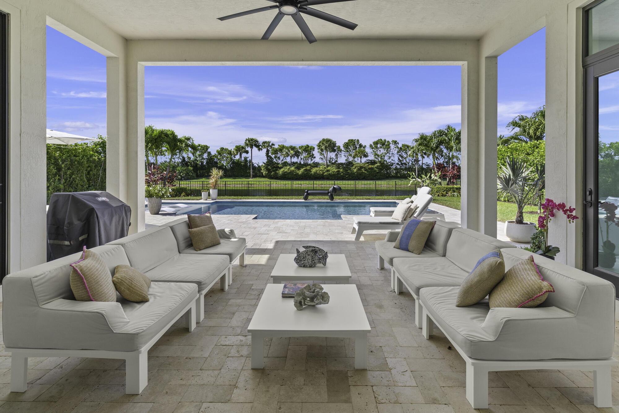 9291 Grand Prix Lane