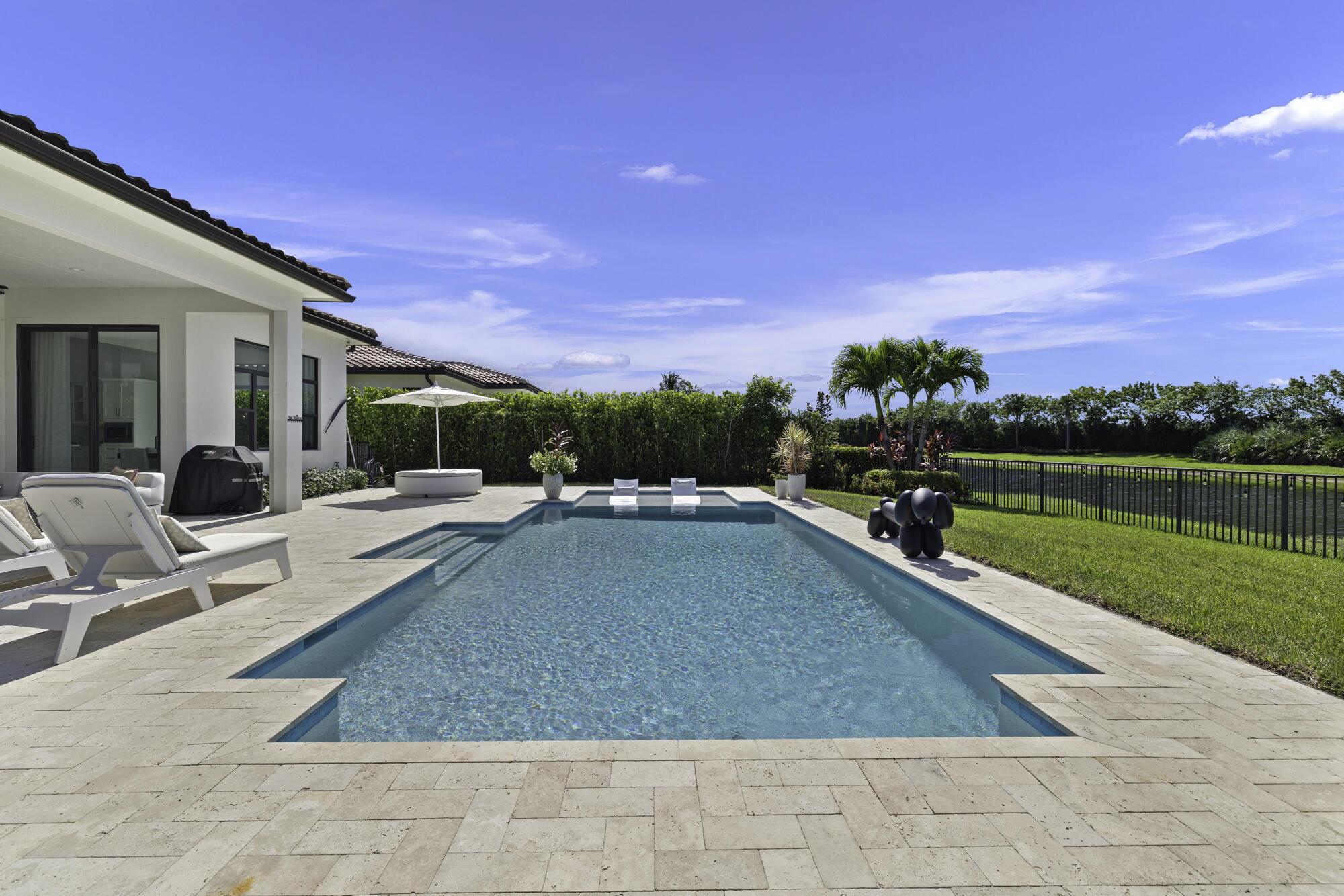 9291 Grand Prix Lane