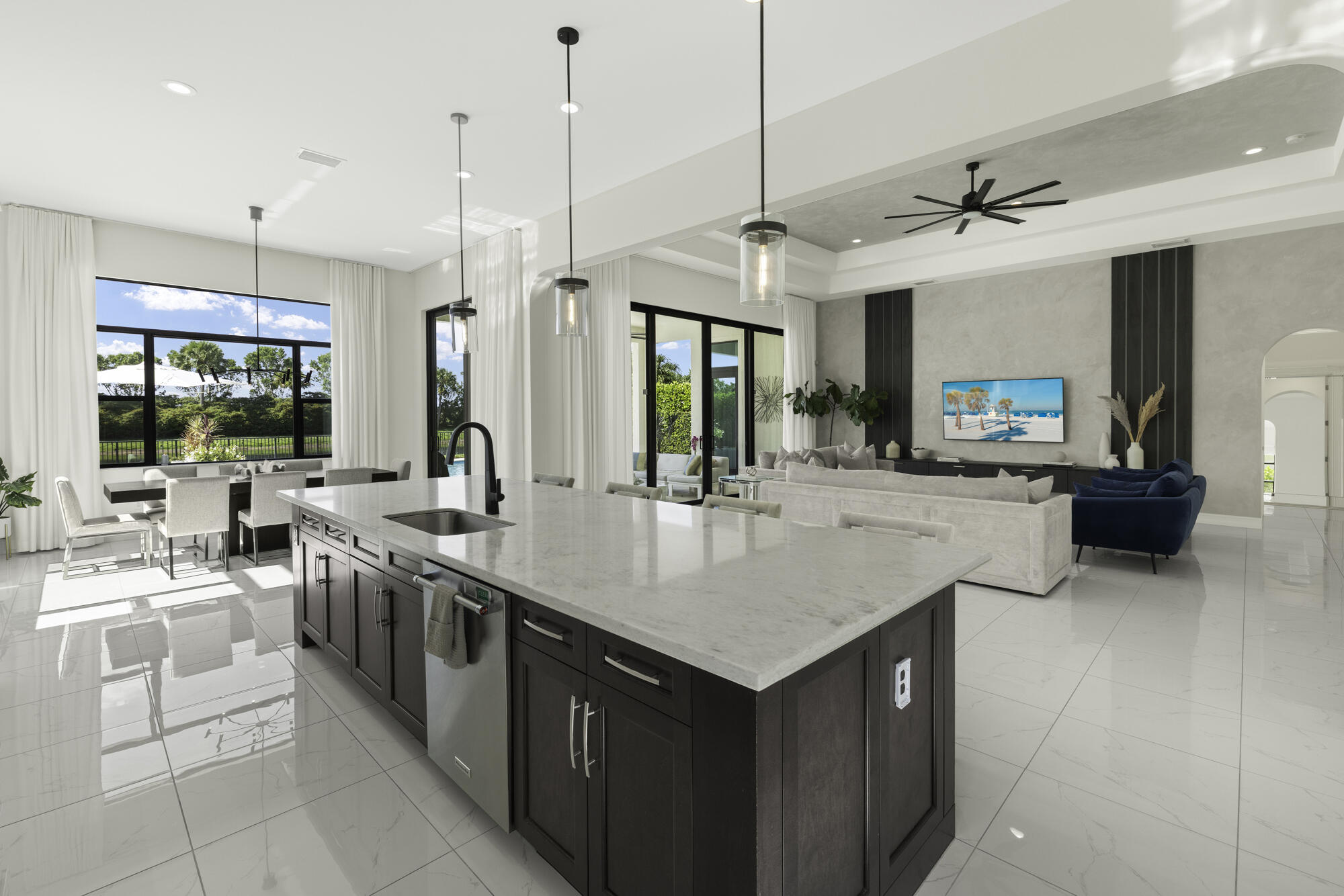 9291 Grand Prix Lane