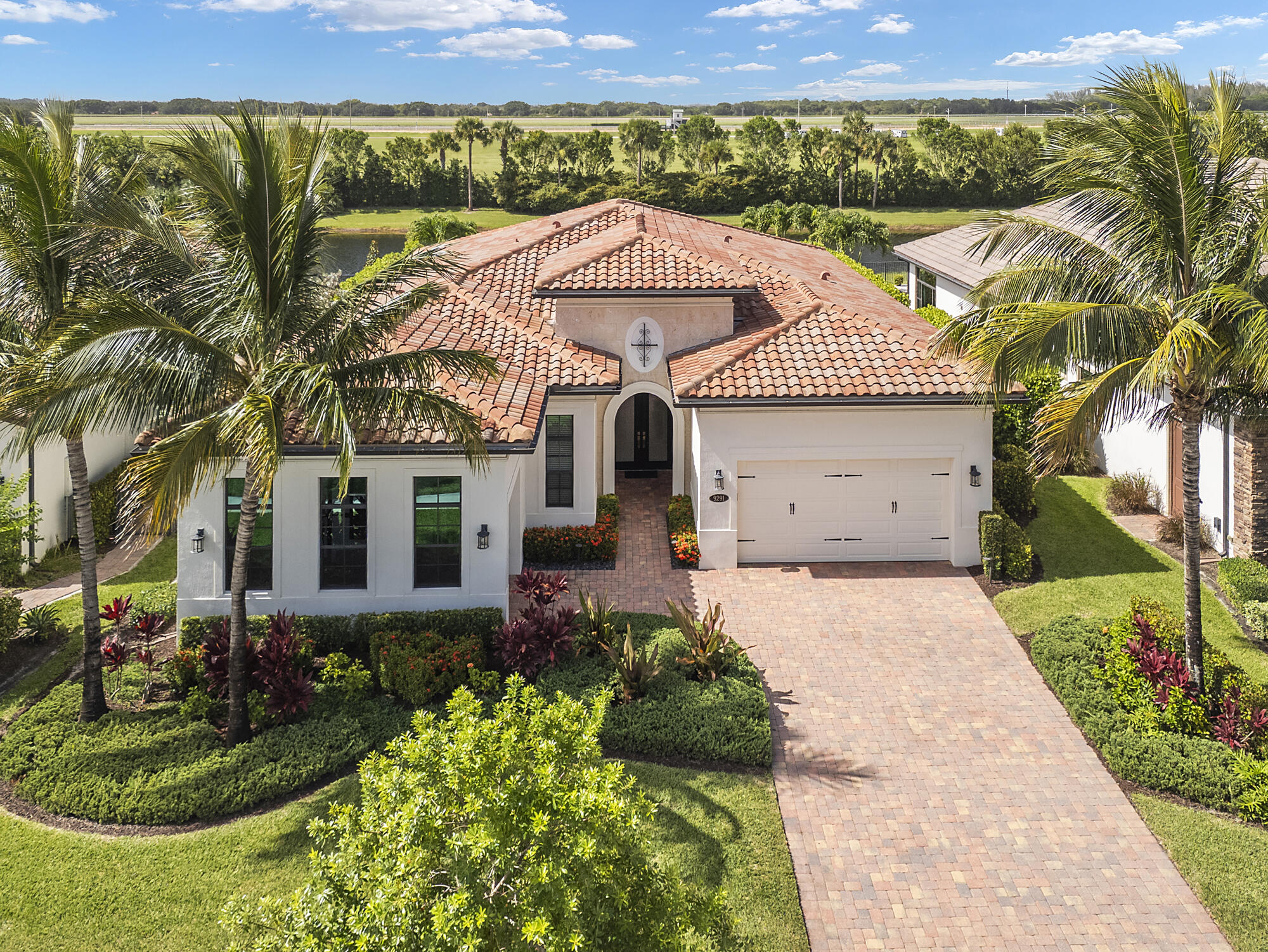 9291 Grand Prix Lane