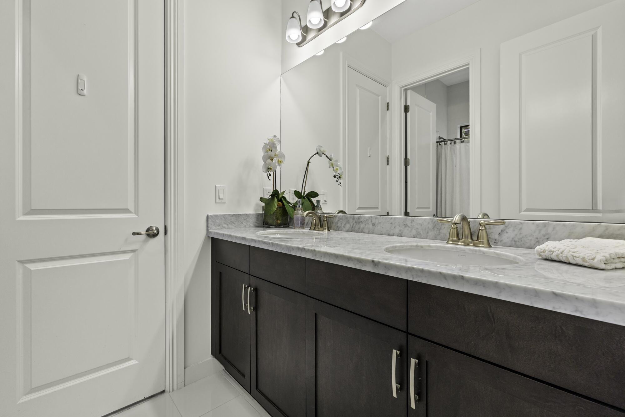 9291 Grand Prix Lane