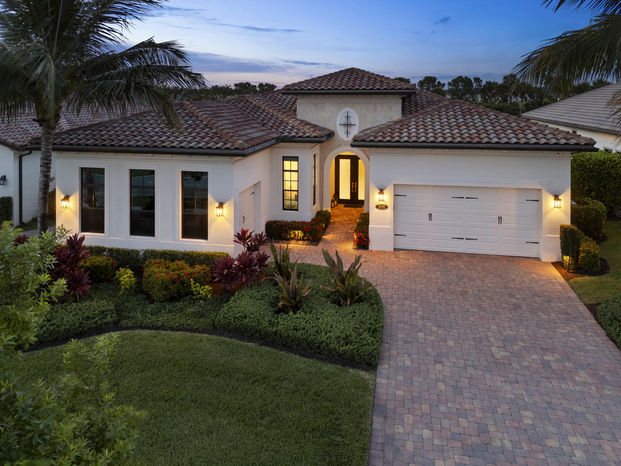 9291 Grand Prix Lane