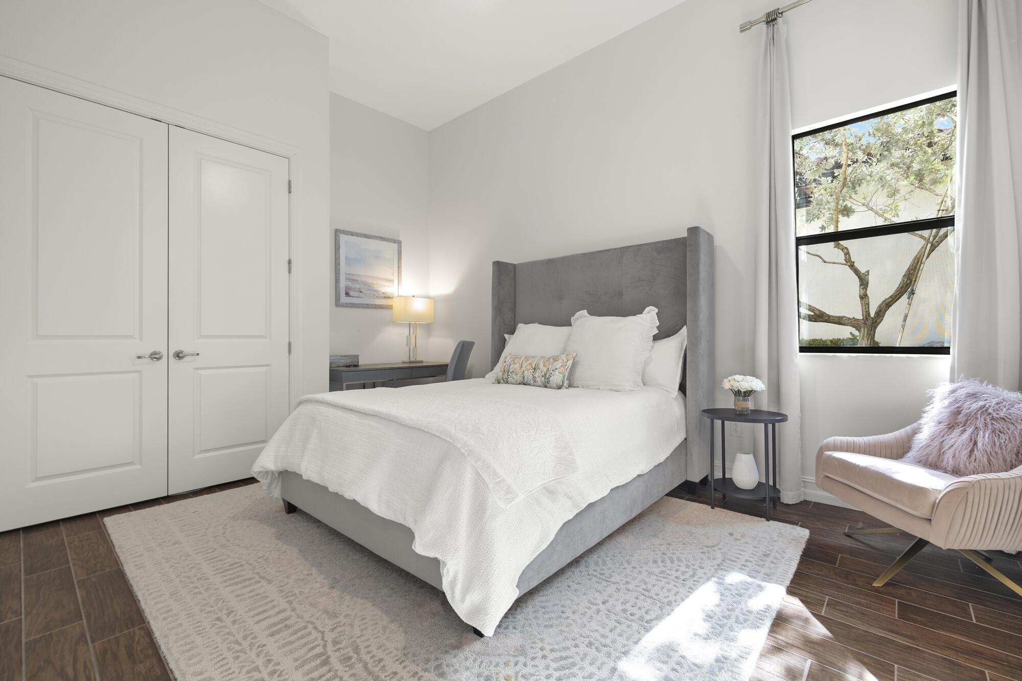 9291 Grand Prix Lane