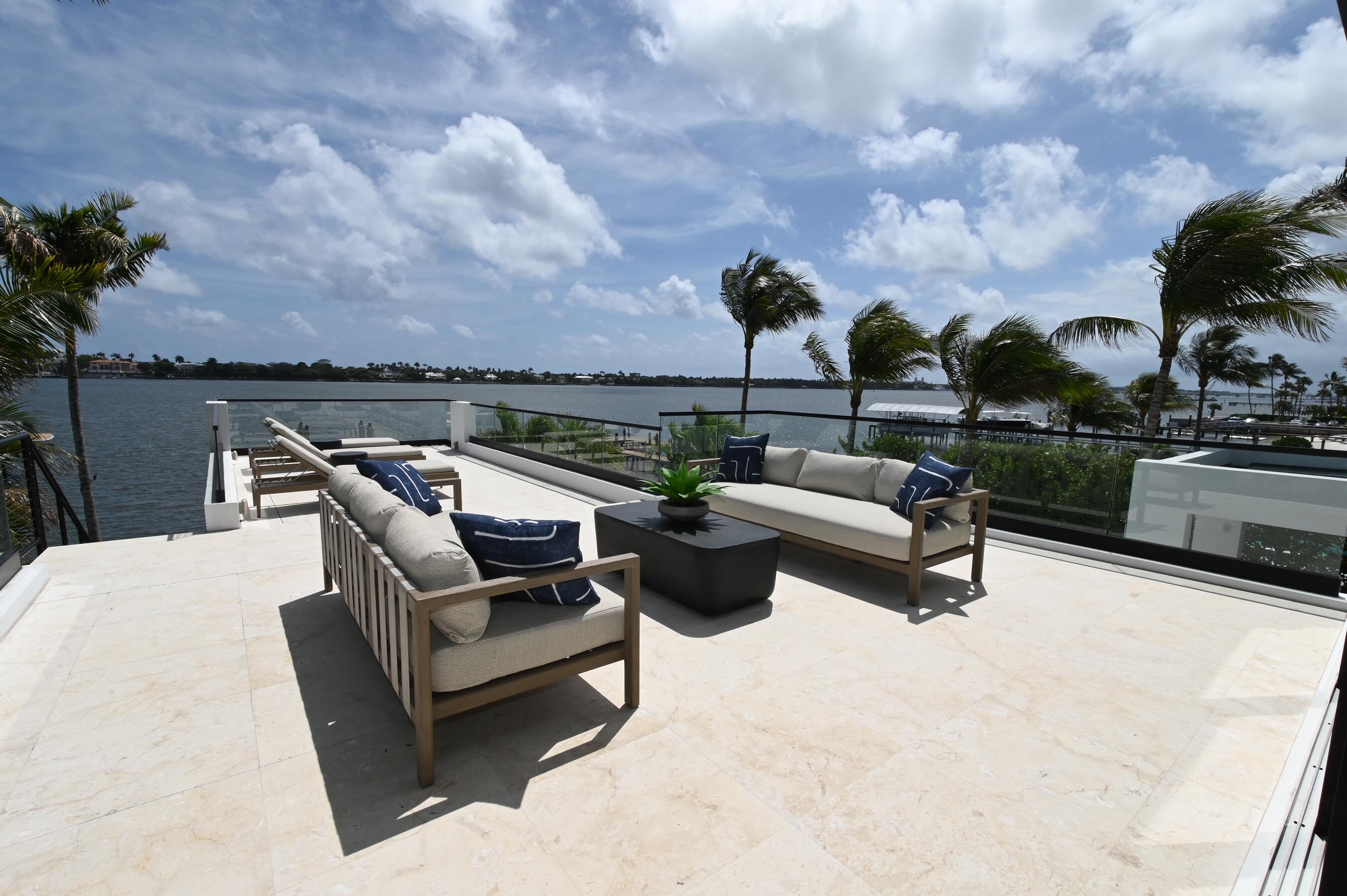 2914 N Flagler Drive