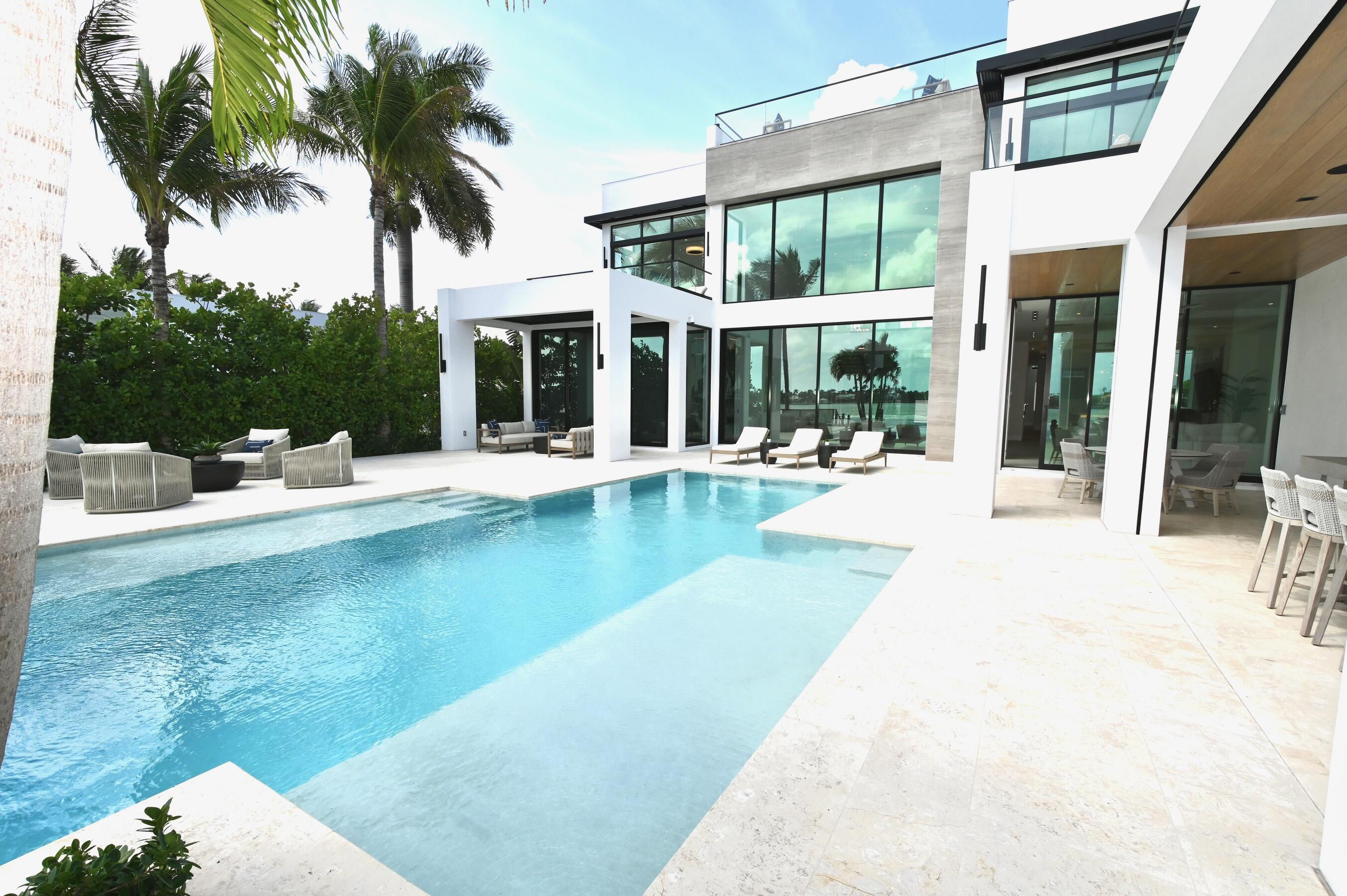 2914 N Flagler Drive