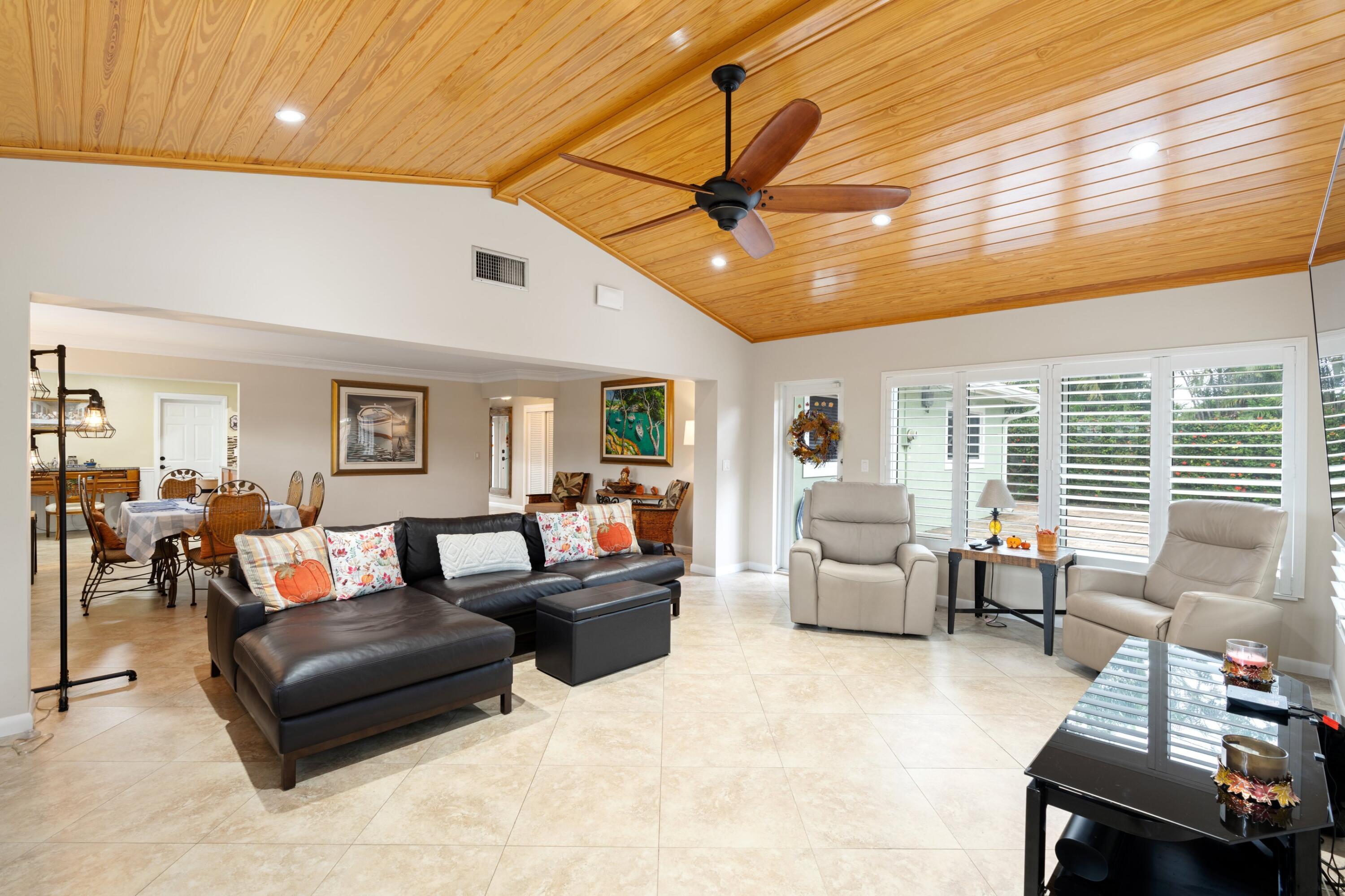504 Gulf Road