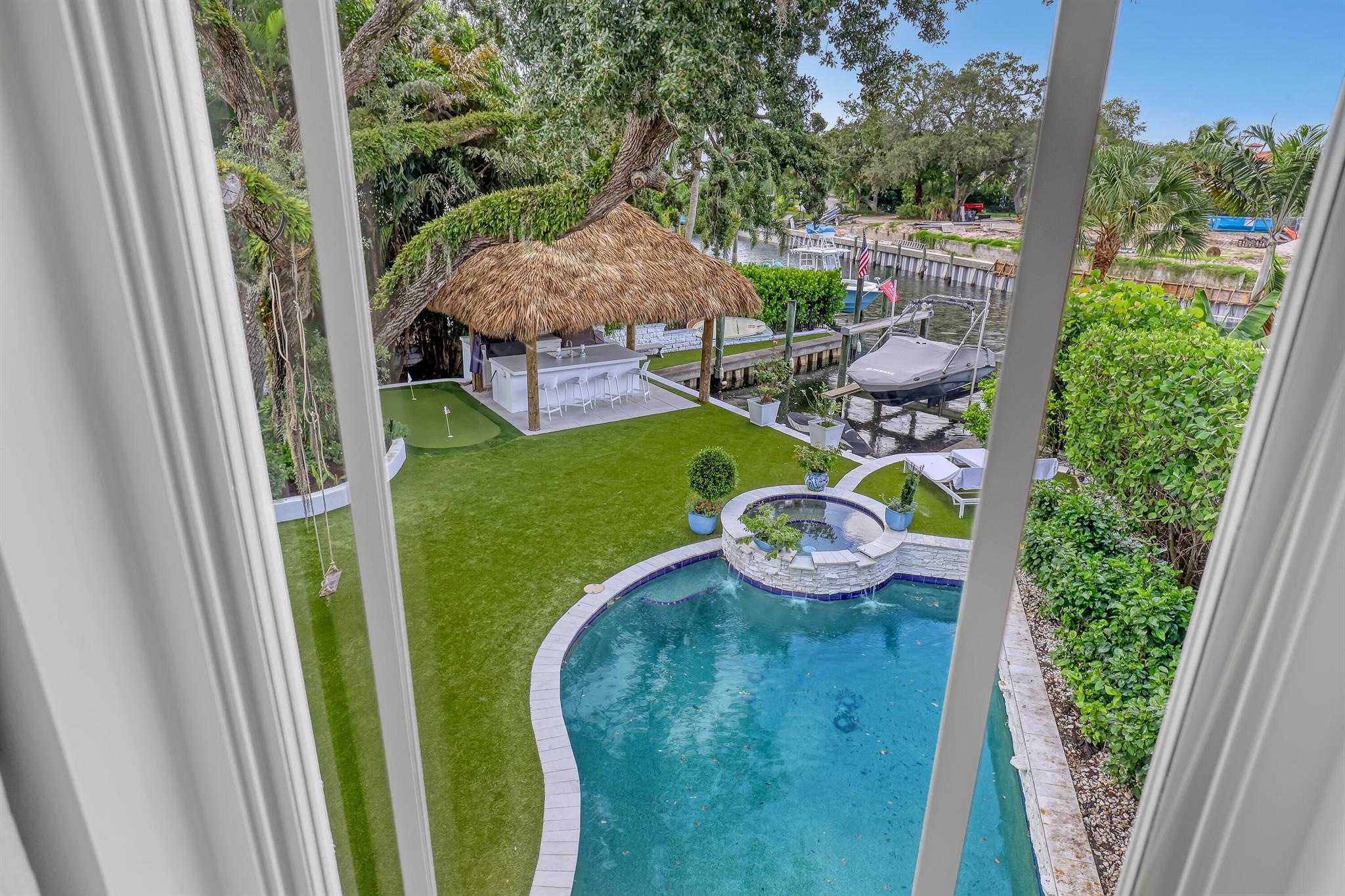 2338 Flamingo Road