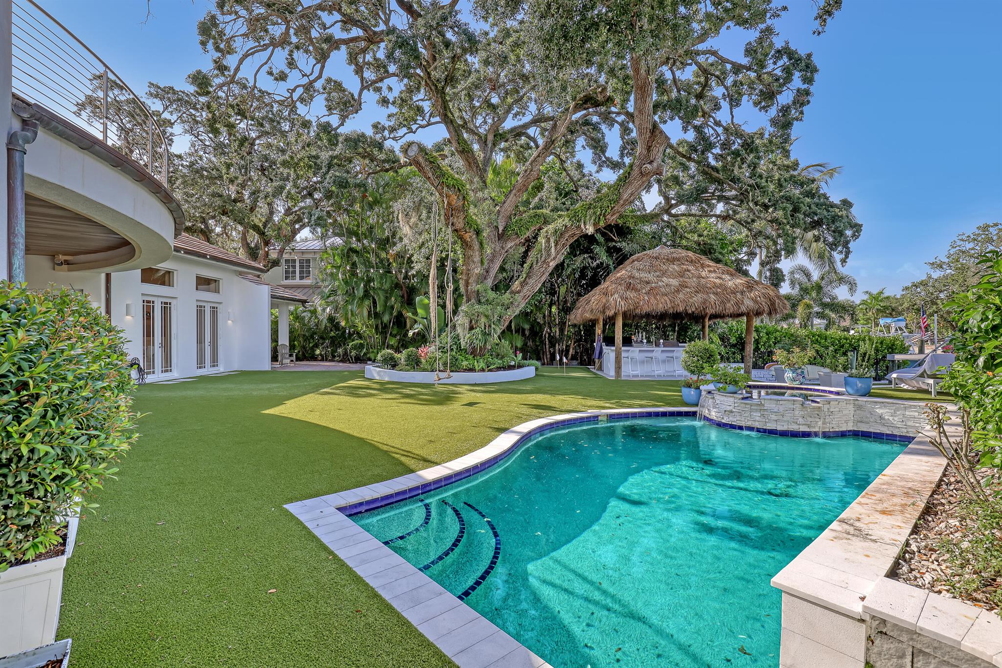 2338 Flamingo Road