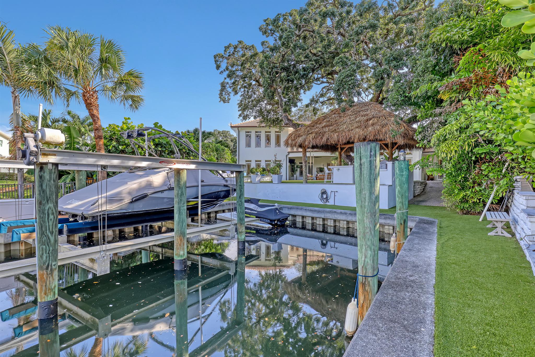 2338 Flamingo Road