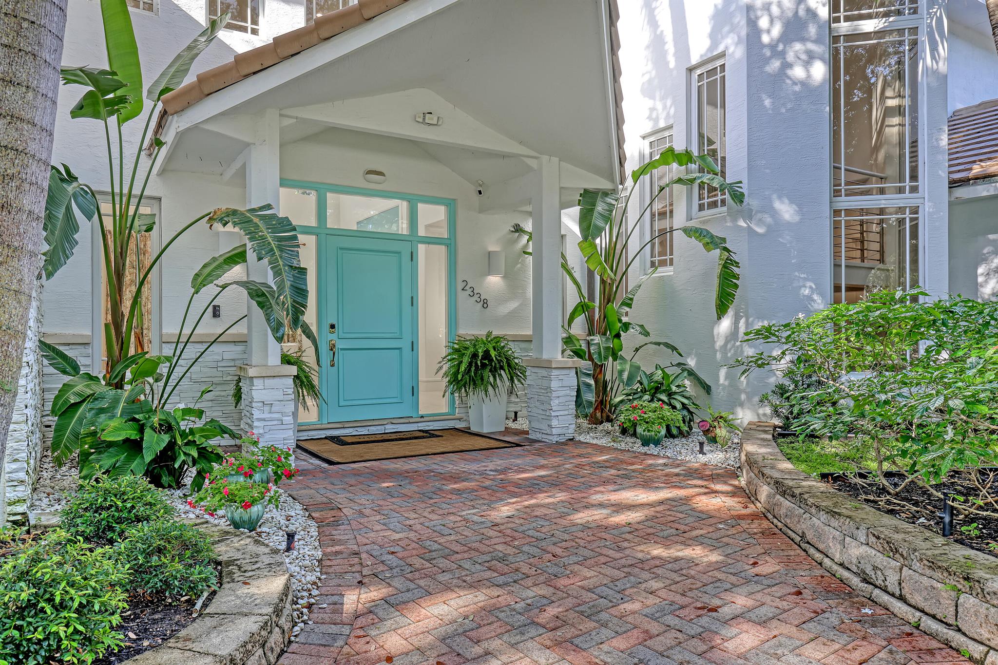 2338 Flamingo Road
