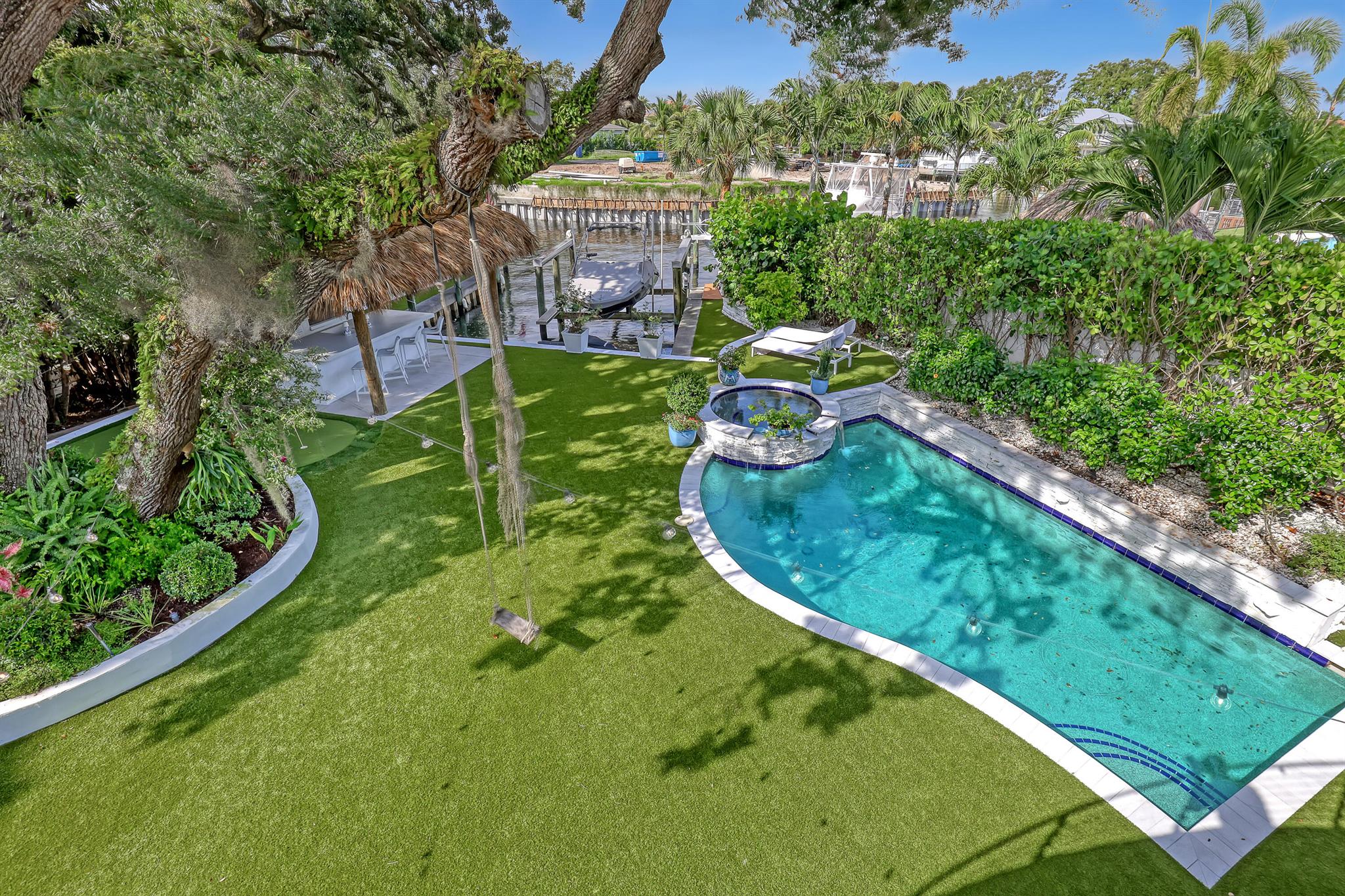 2338 Flamingo Road