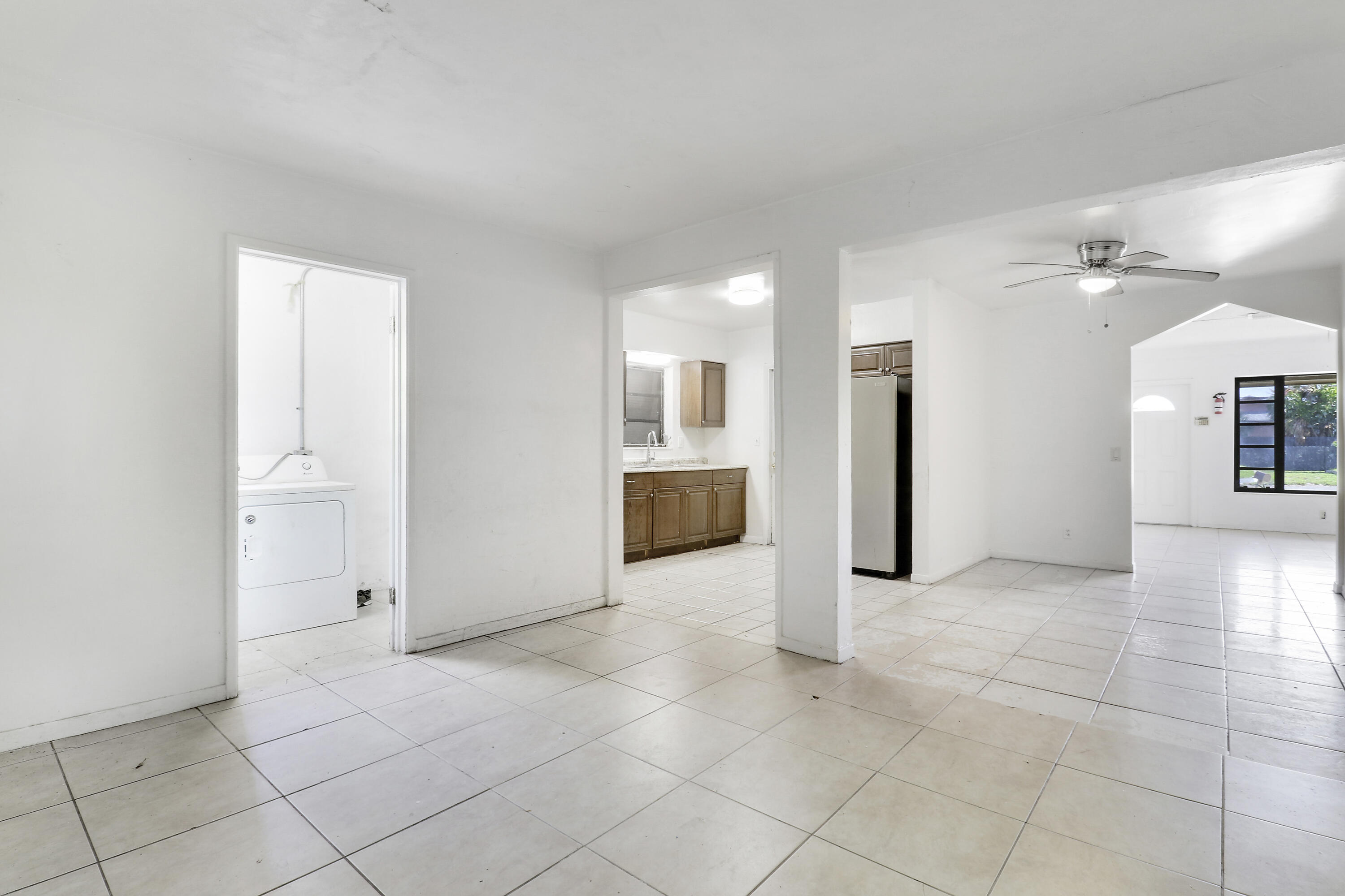 110 NW 5th Court