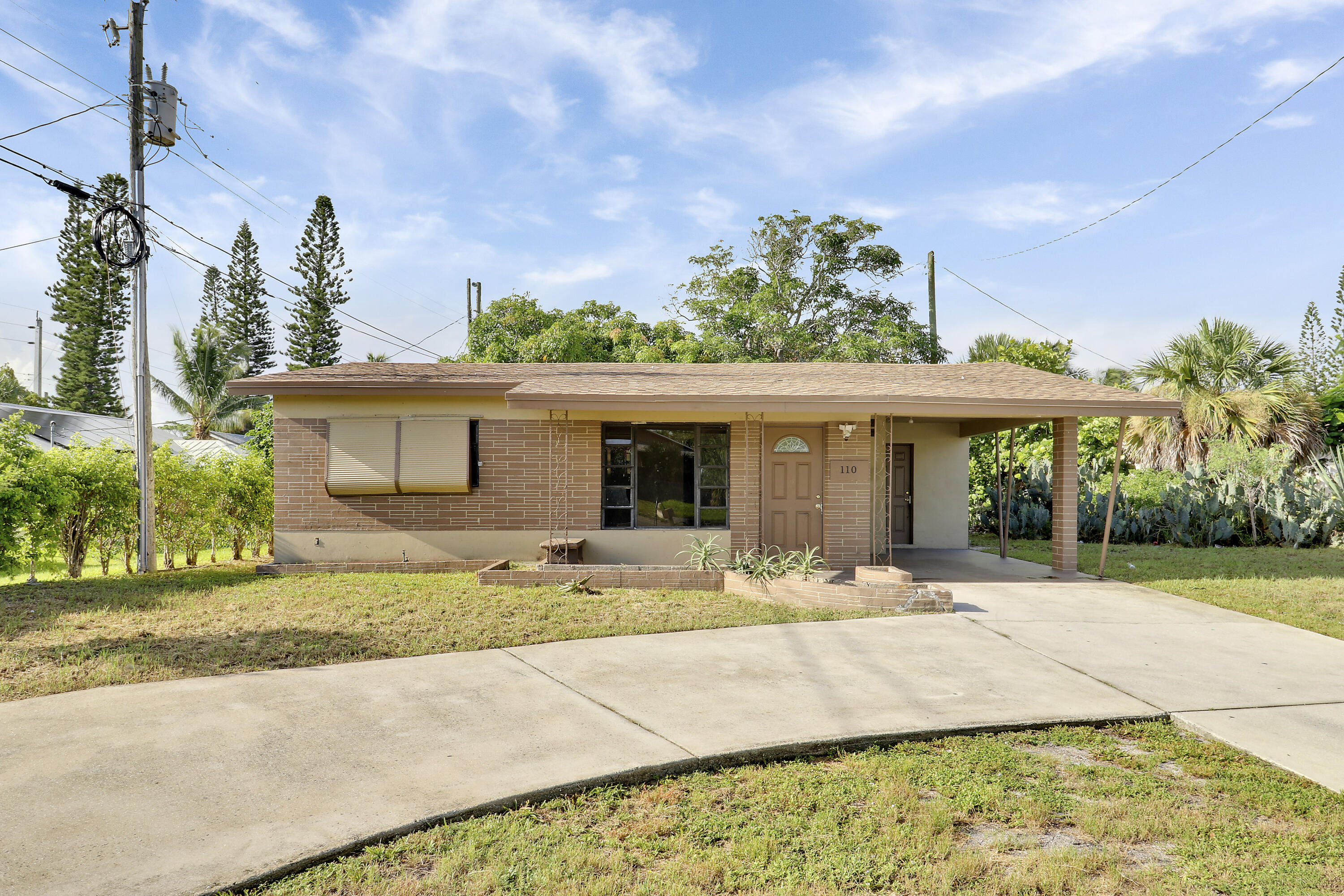 110 NW 5th Court