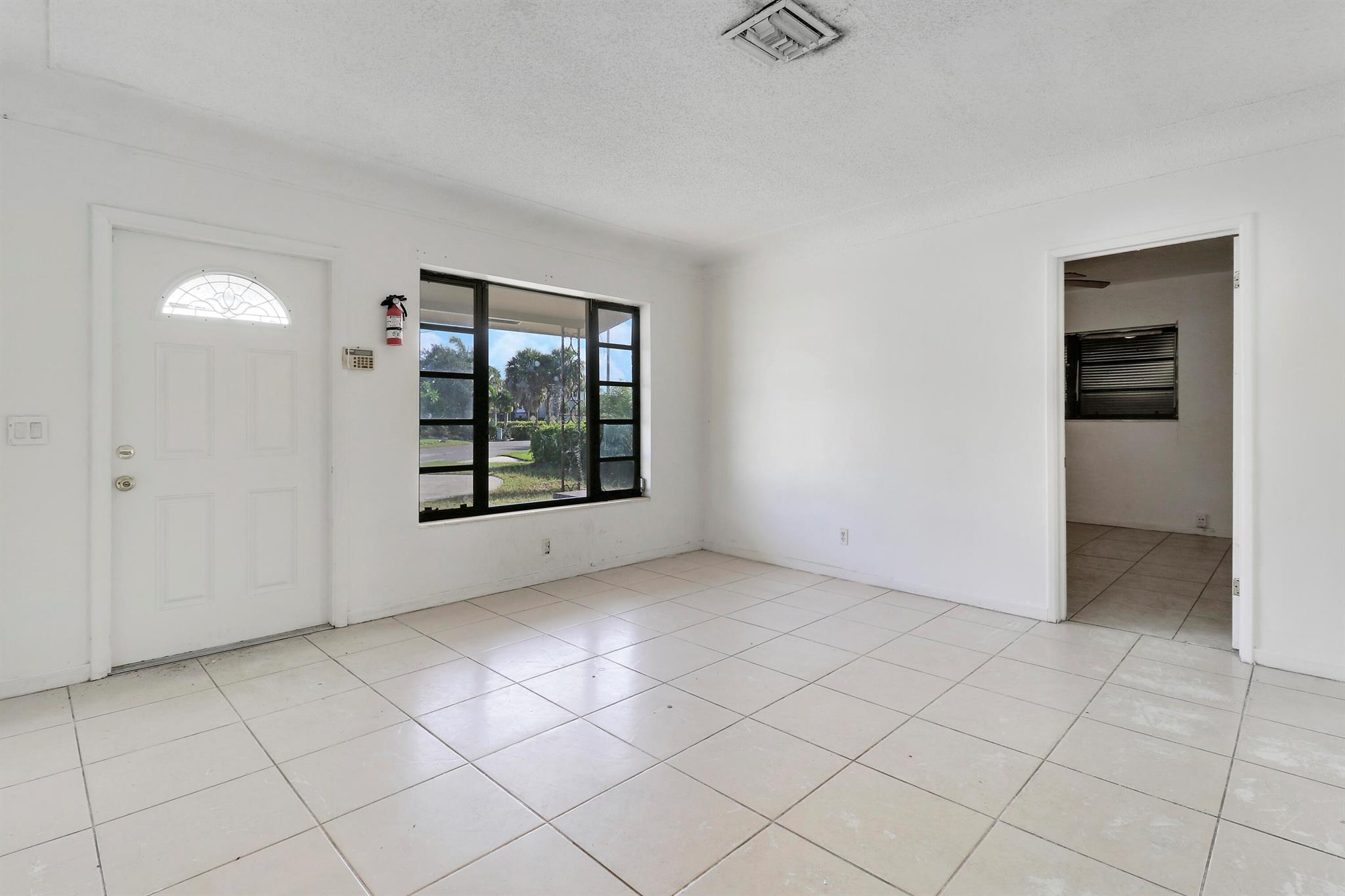 110 NW 5th Court
