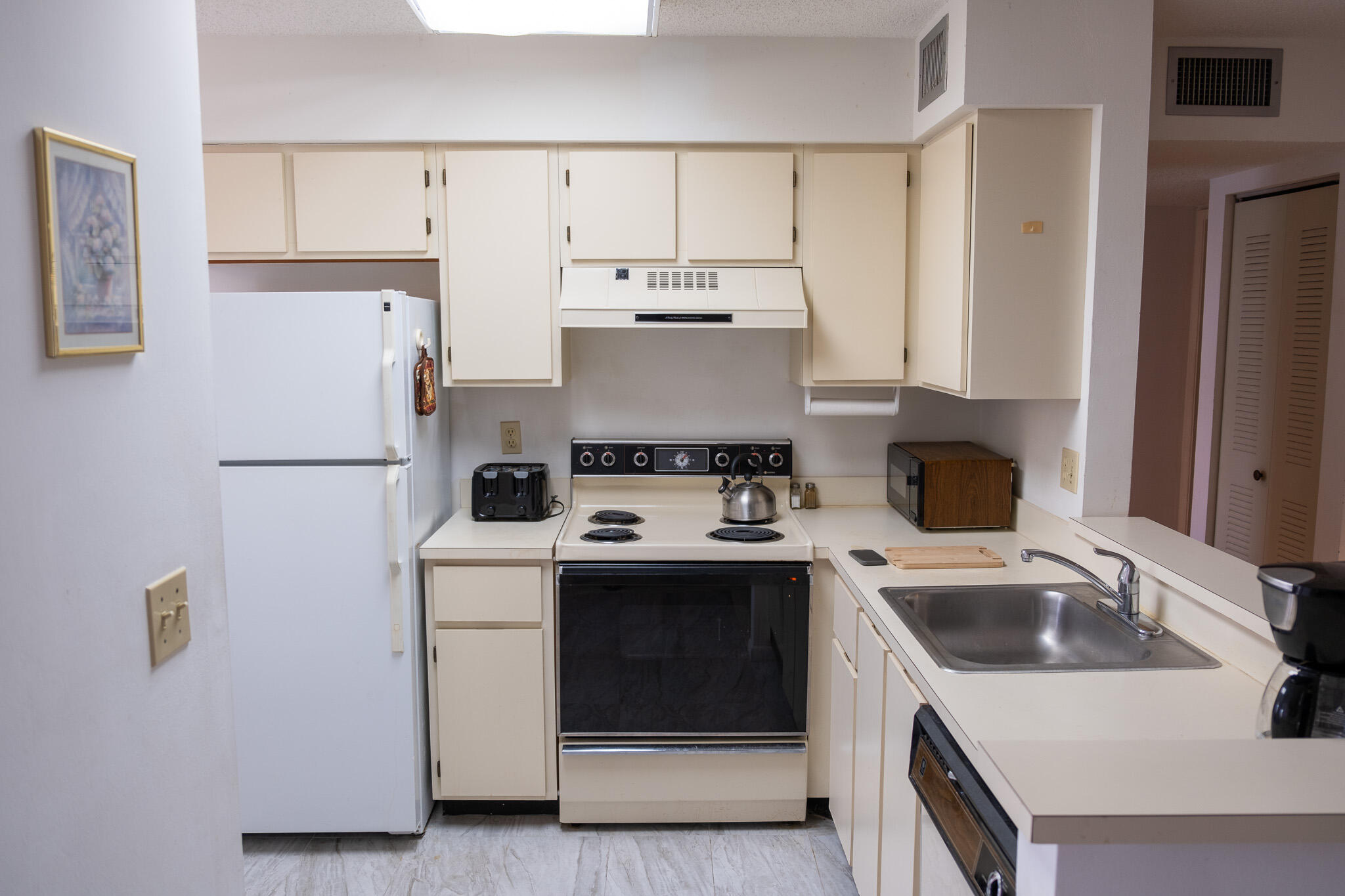 14896 Bal Moral 104 Lane