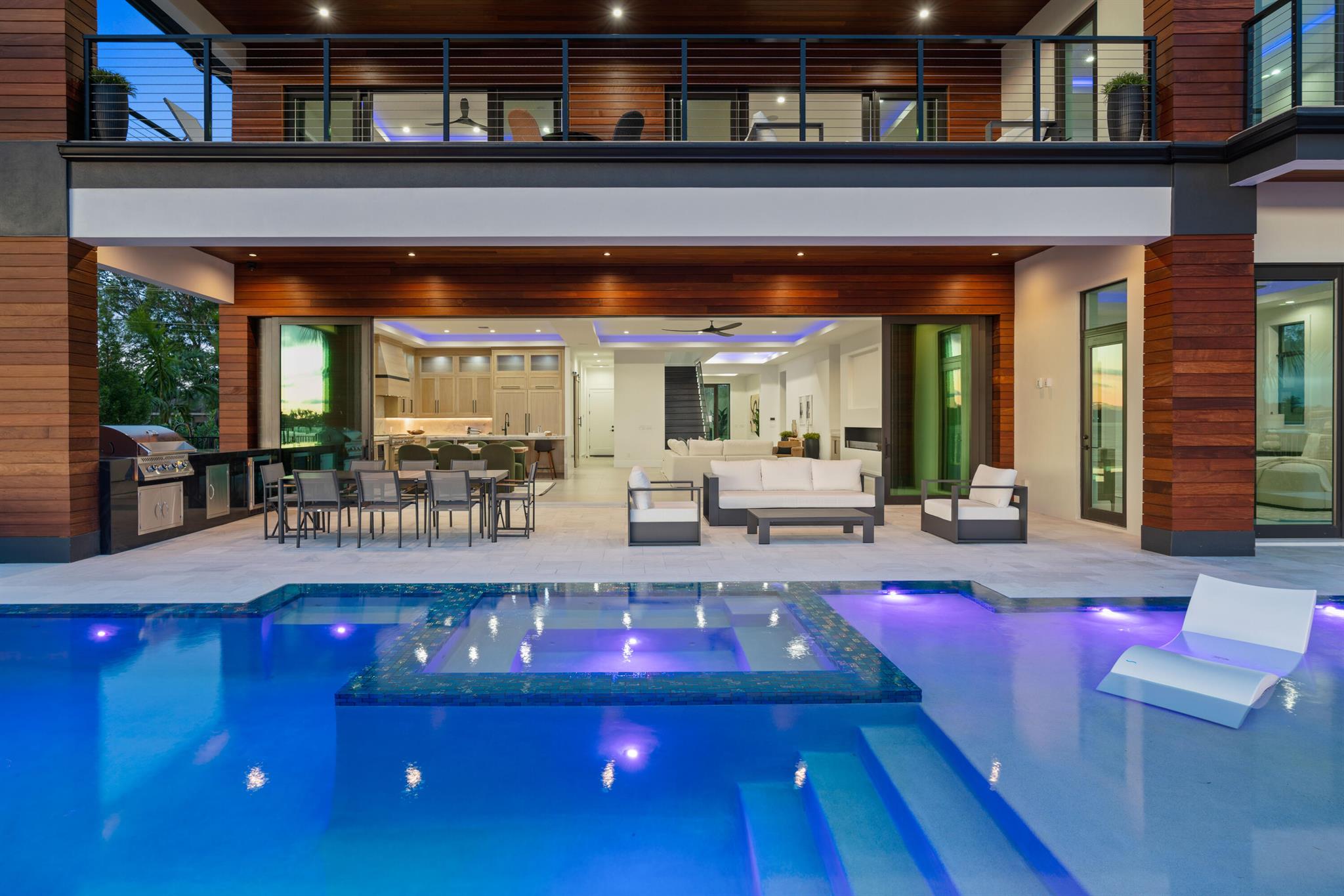 819 N Atlantic Drive