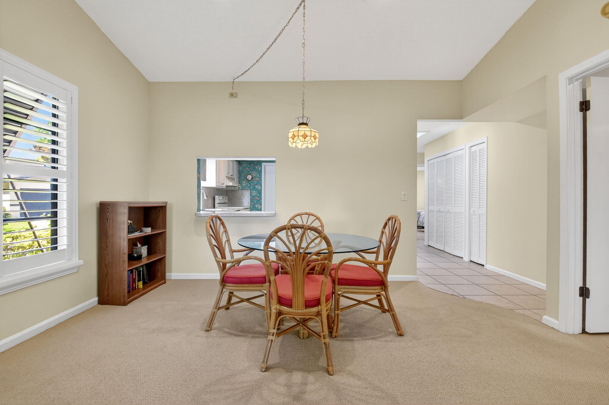 10 Ridge Point Drive D