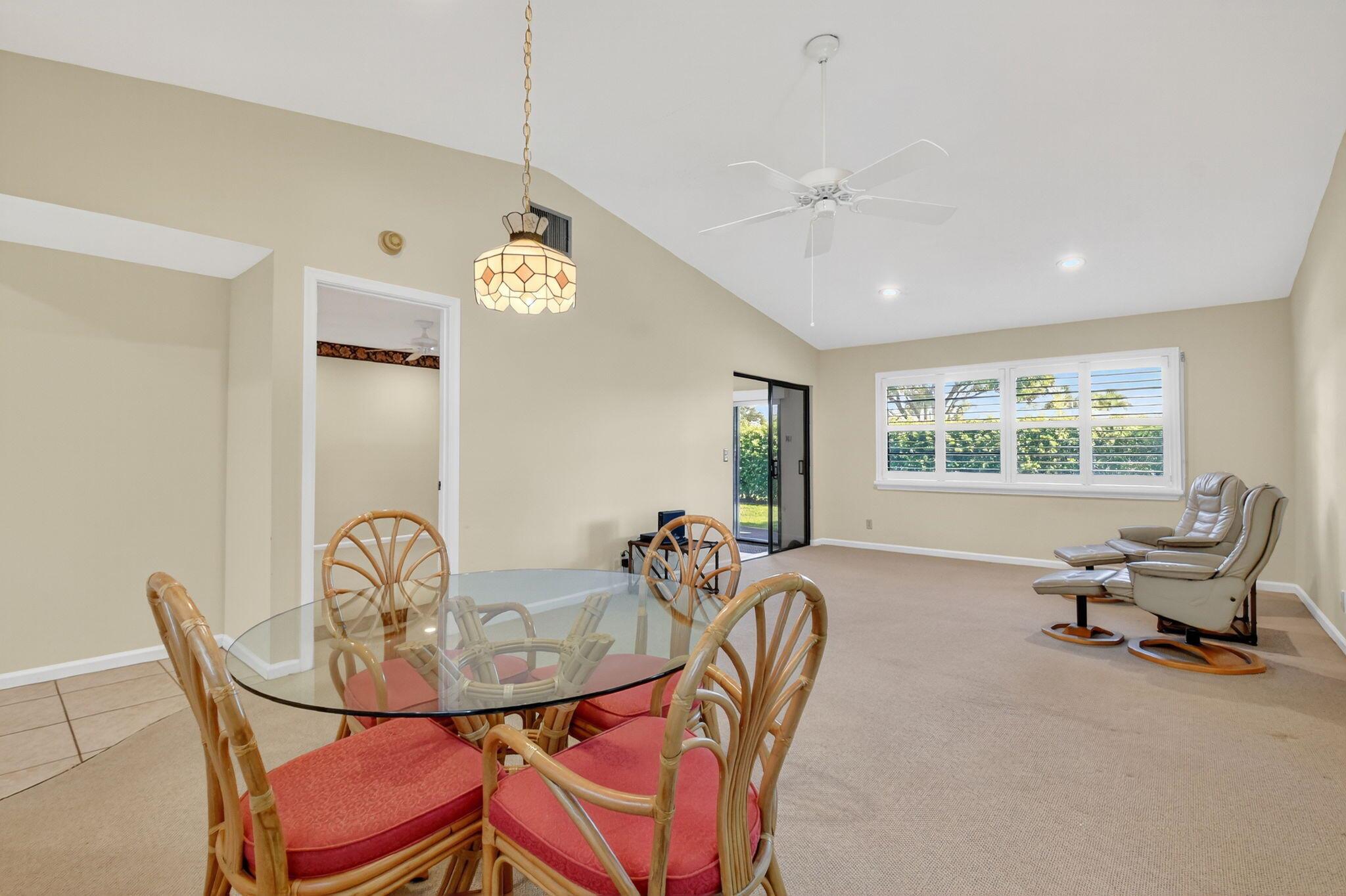 10 Ridge Point Drive D