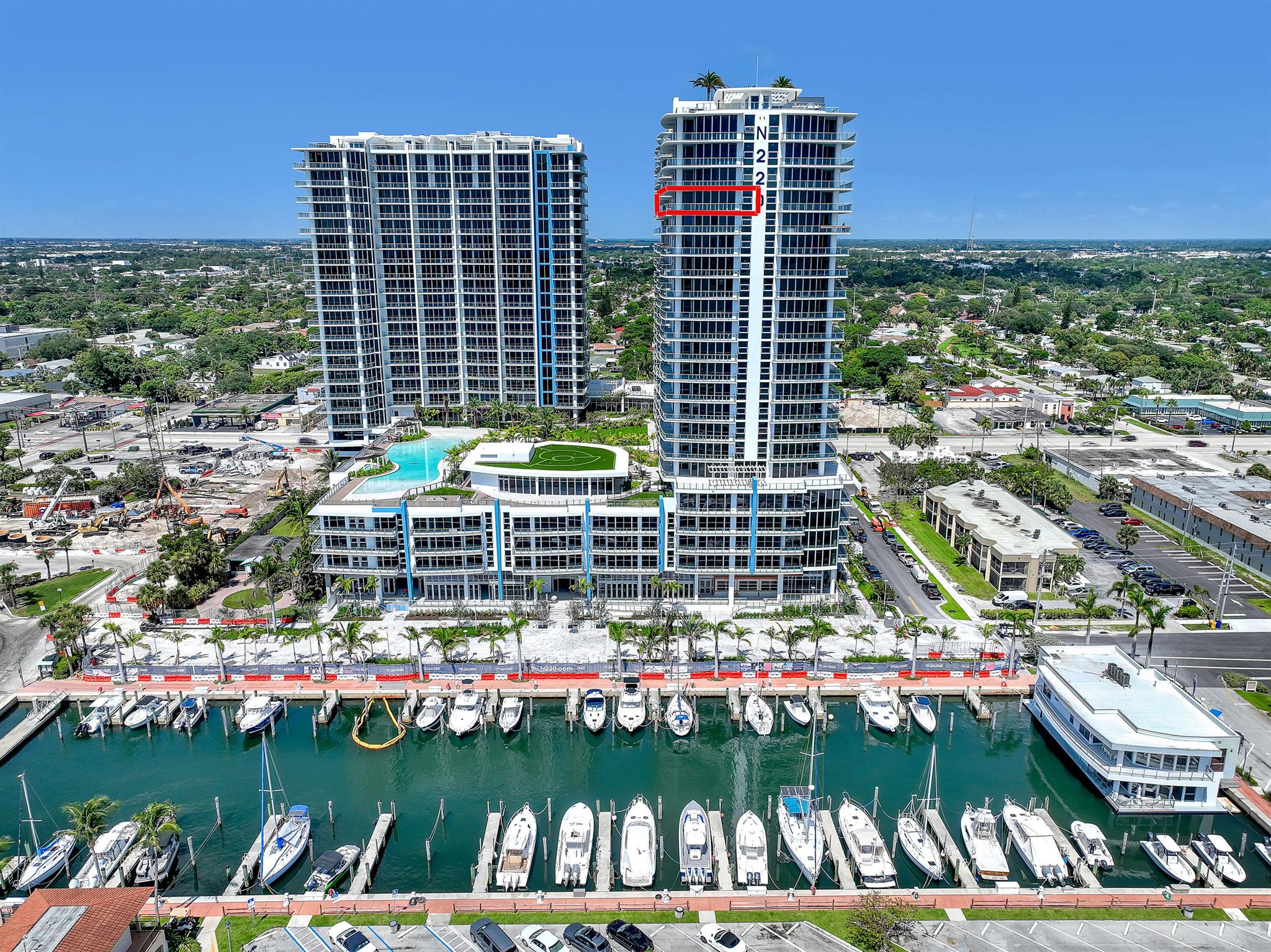 220 Lake Shore Drive N-2103