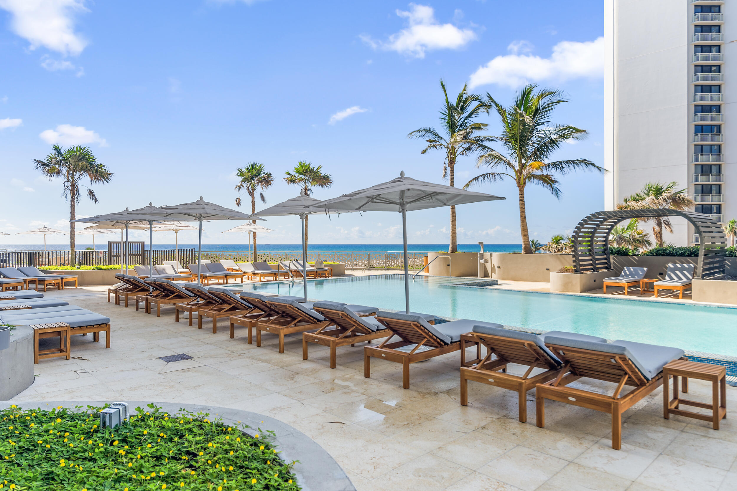 3100 N Ocean Drive H-1710