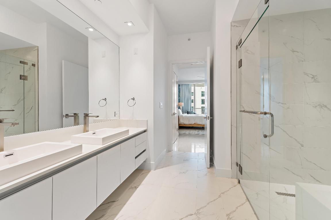 3100 N Ocean Drive H-1710