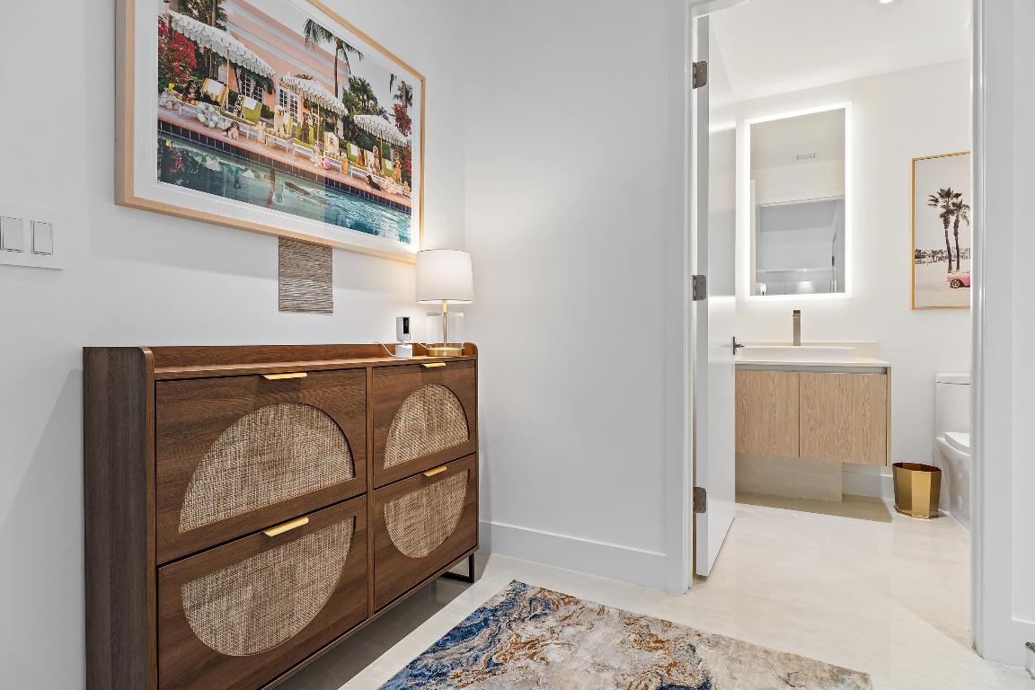 3100 N Ocean Drive H-1710