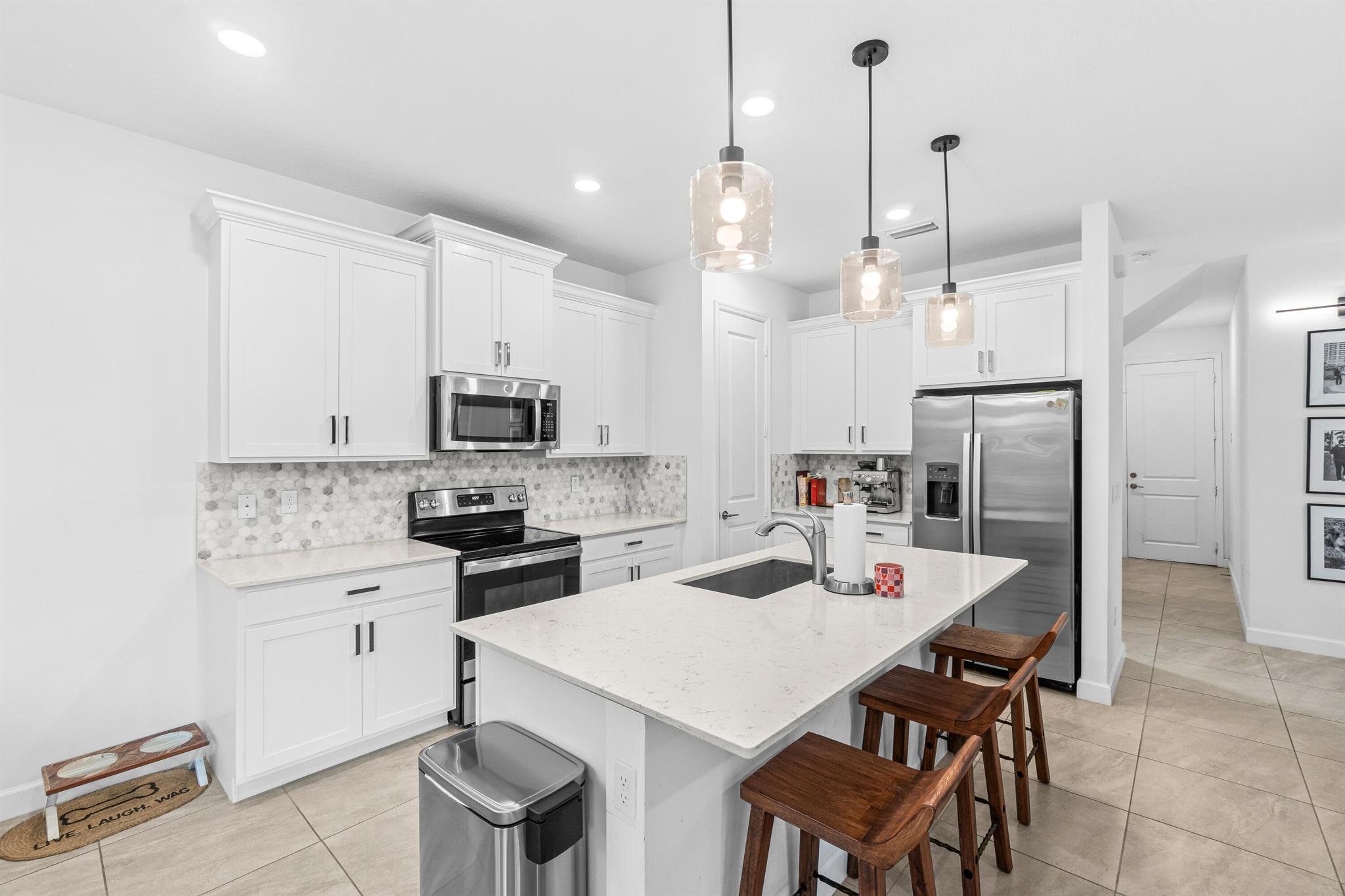 2659 Country Lake Trail