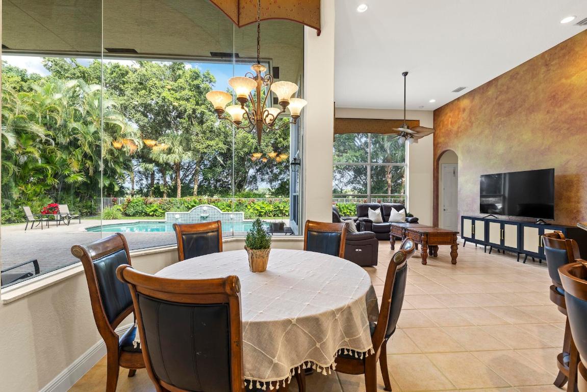 12473 World Cup Lane