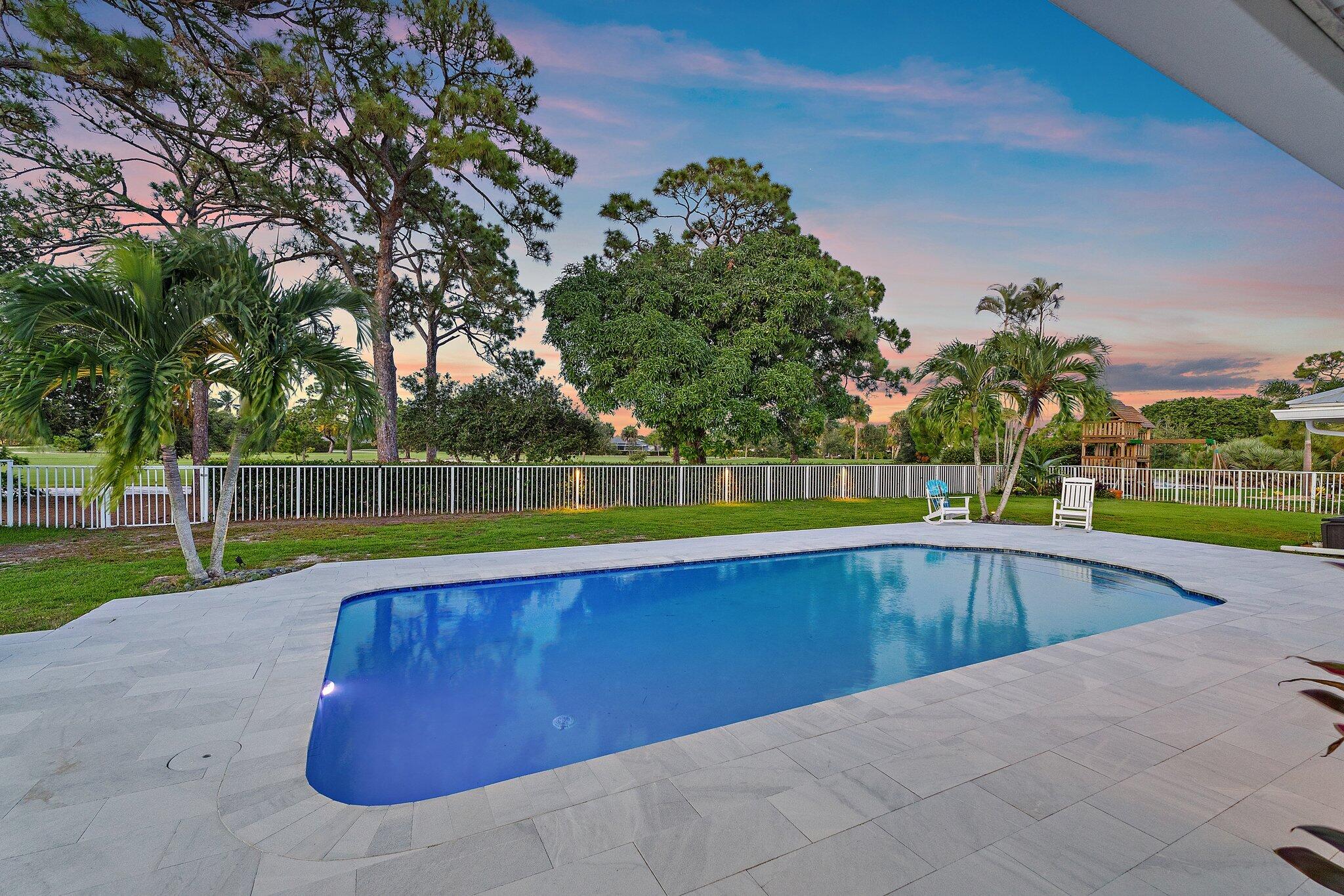86 Golfview Drive