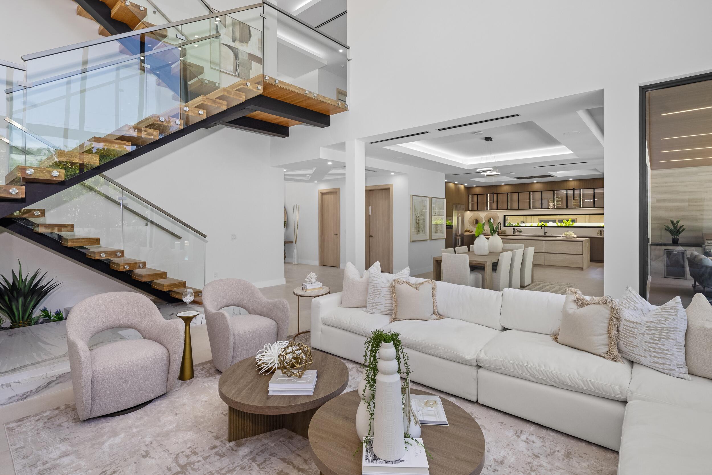 501 NE Spanish Court