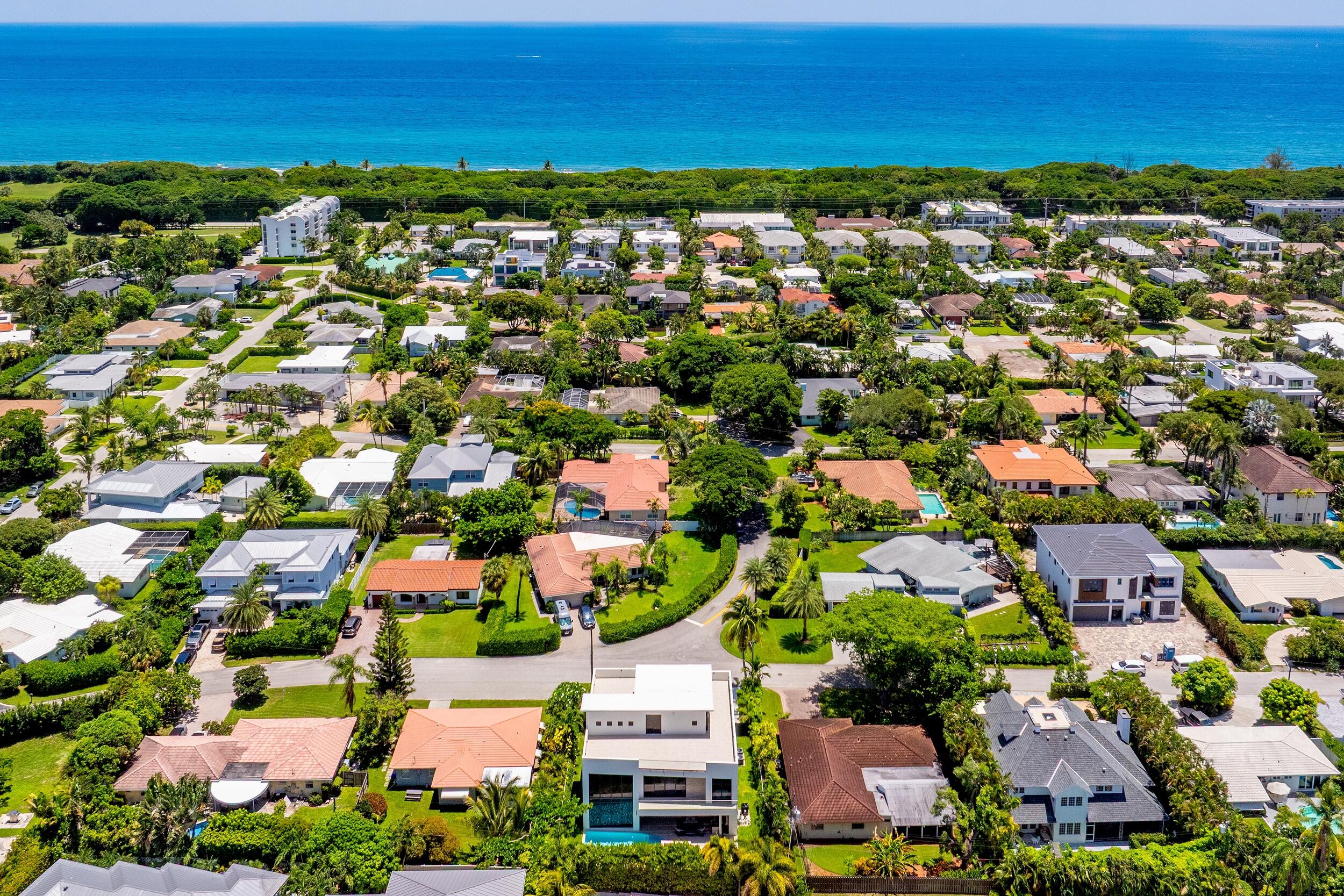 501 NE Spanish Court