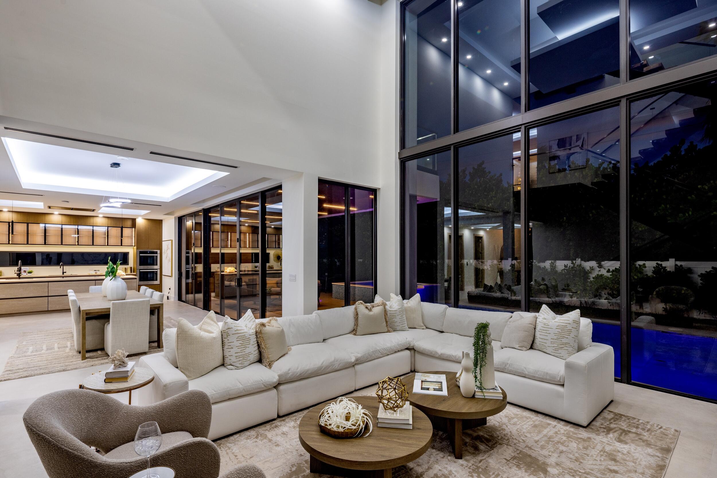 501 NE Spanish Court