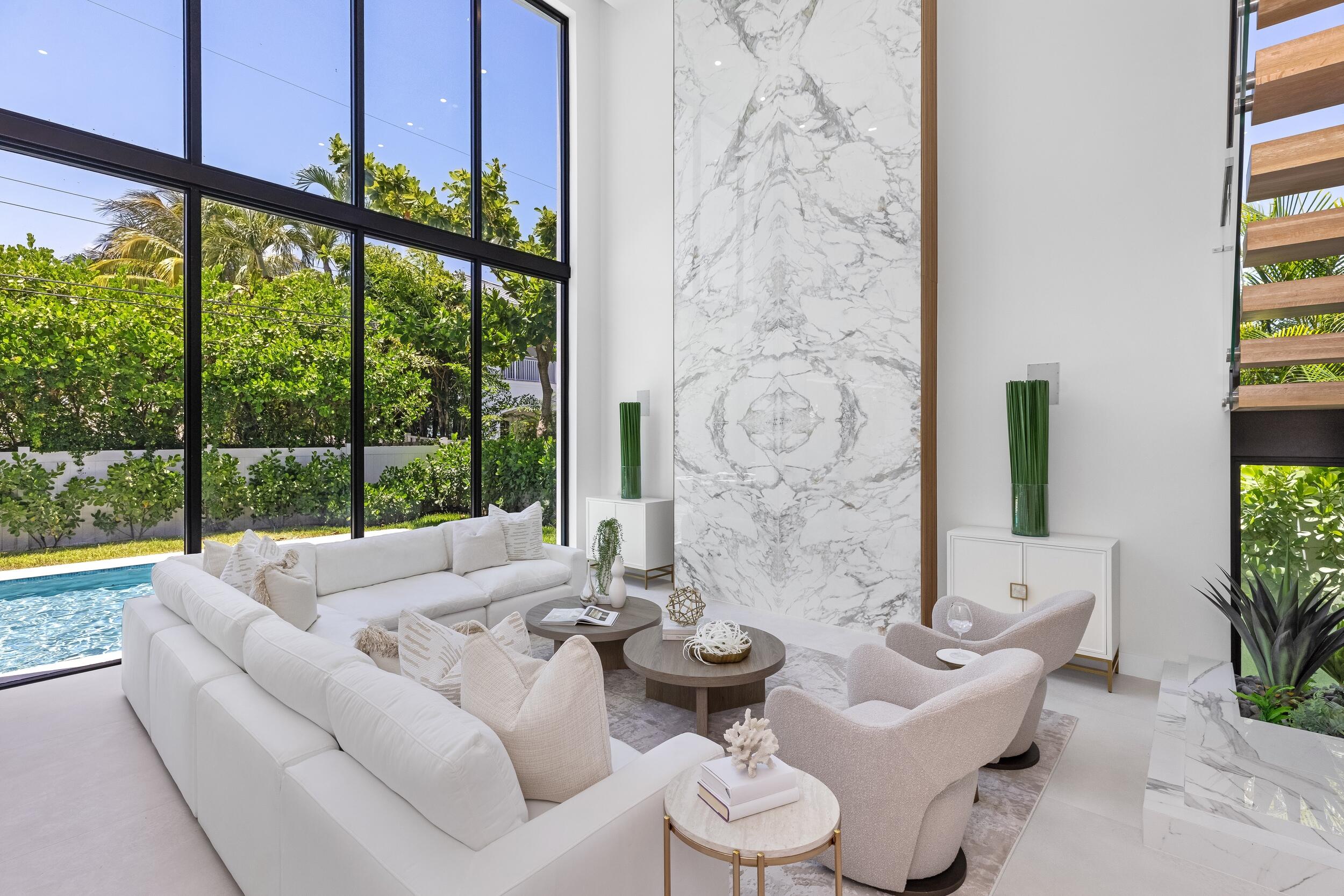 501 NE Spanish Court