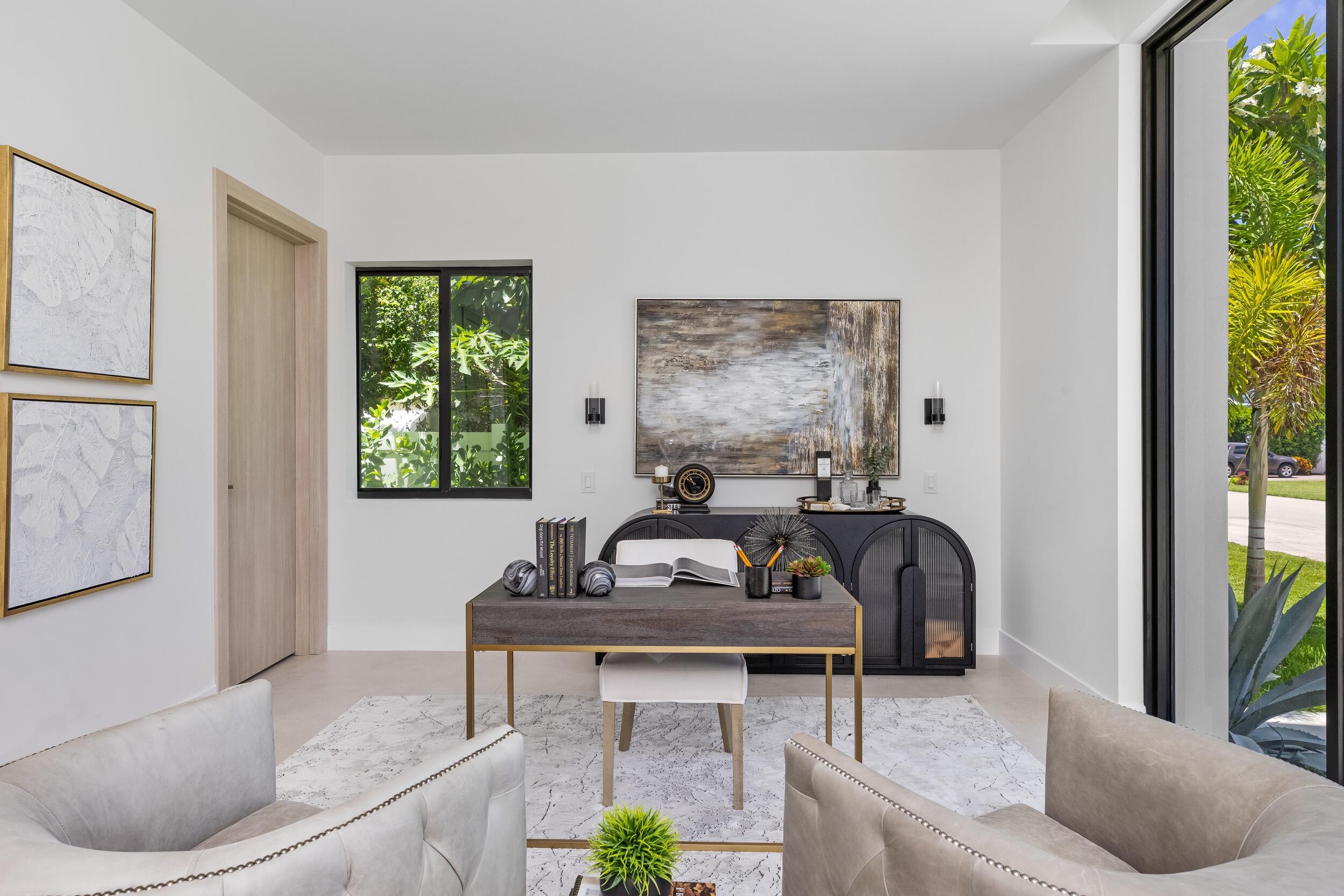 501 NE Spanish Court