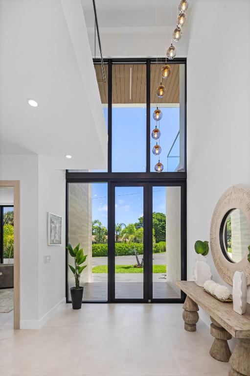 501 NE Spanish Court