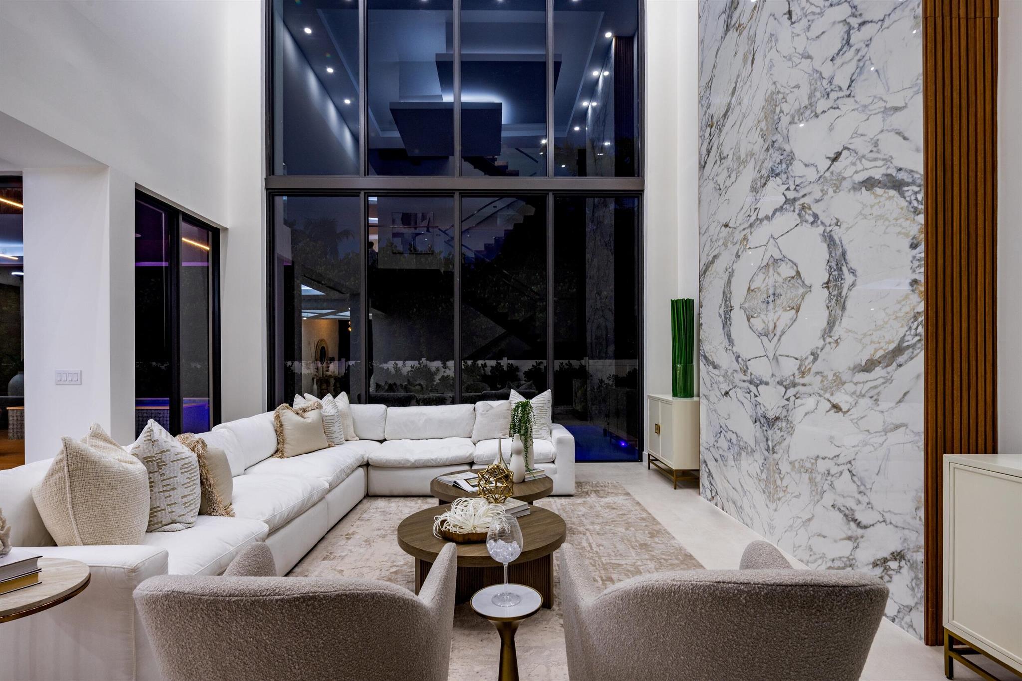 501 NE Spanish Court