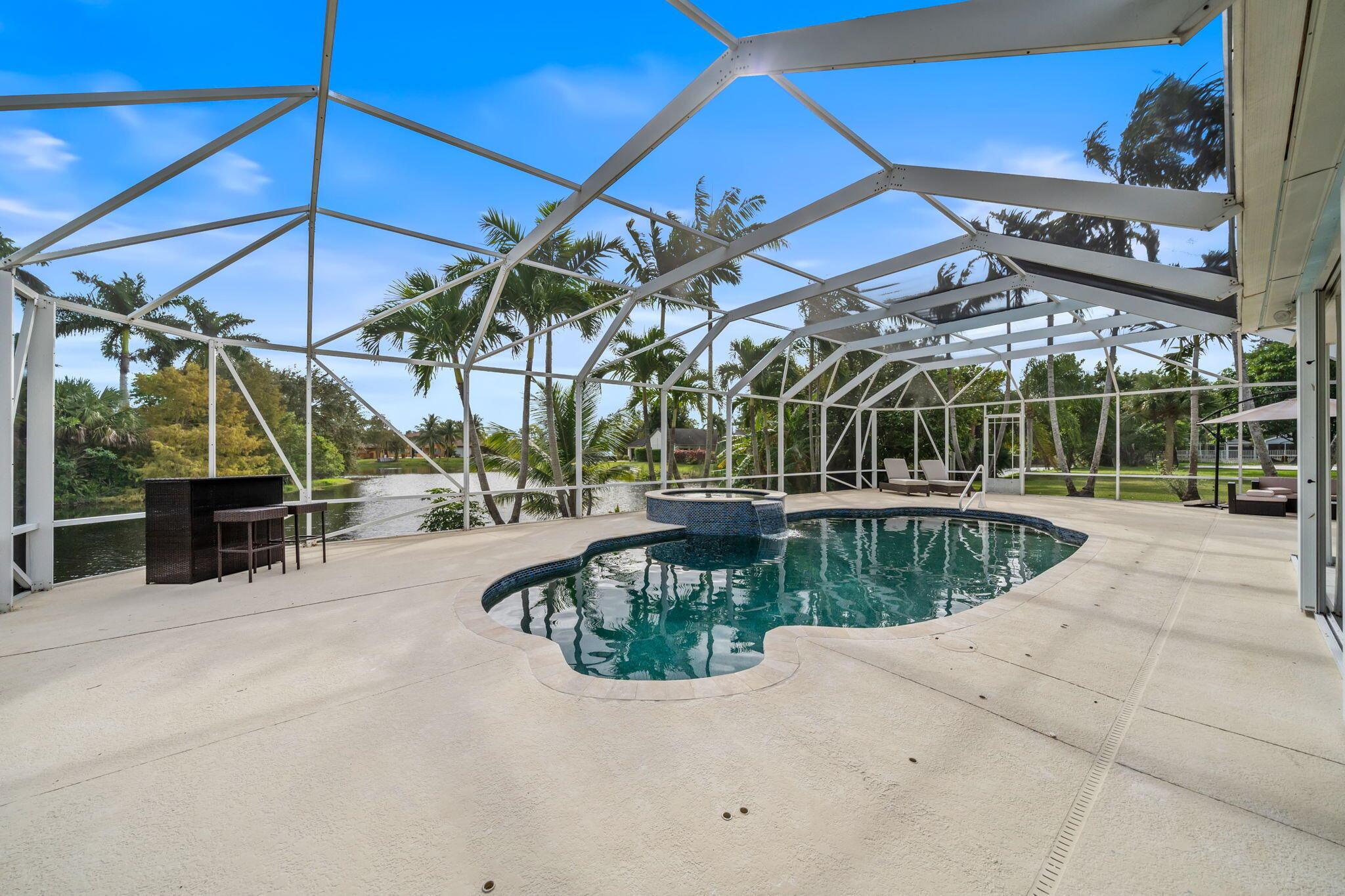 864 Whippoorwill Row