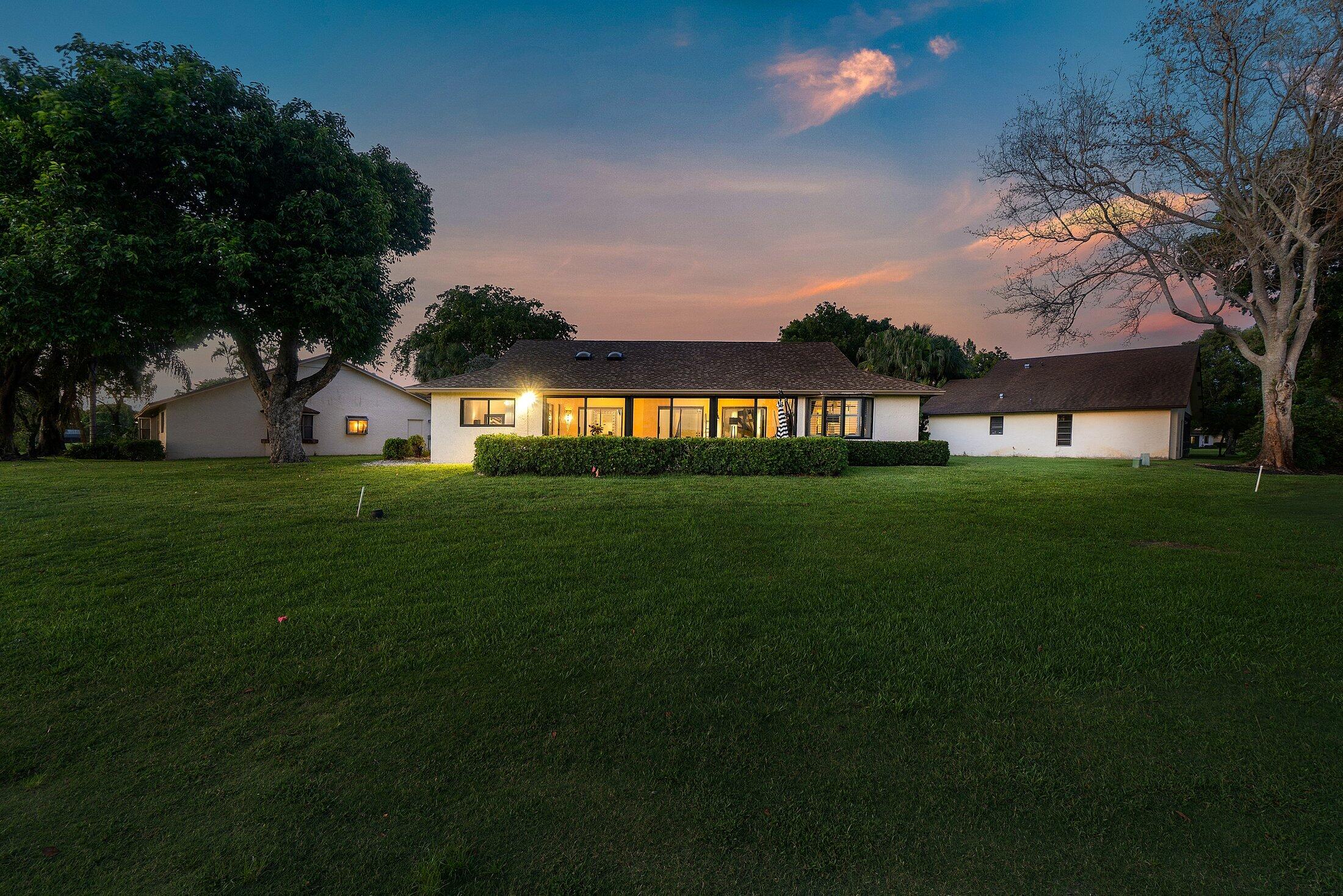 5651 Boca Delray Boulevard
