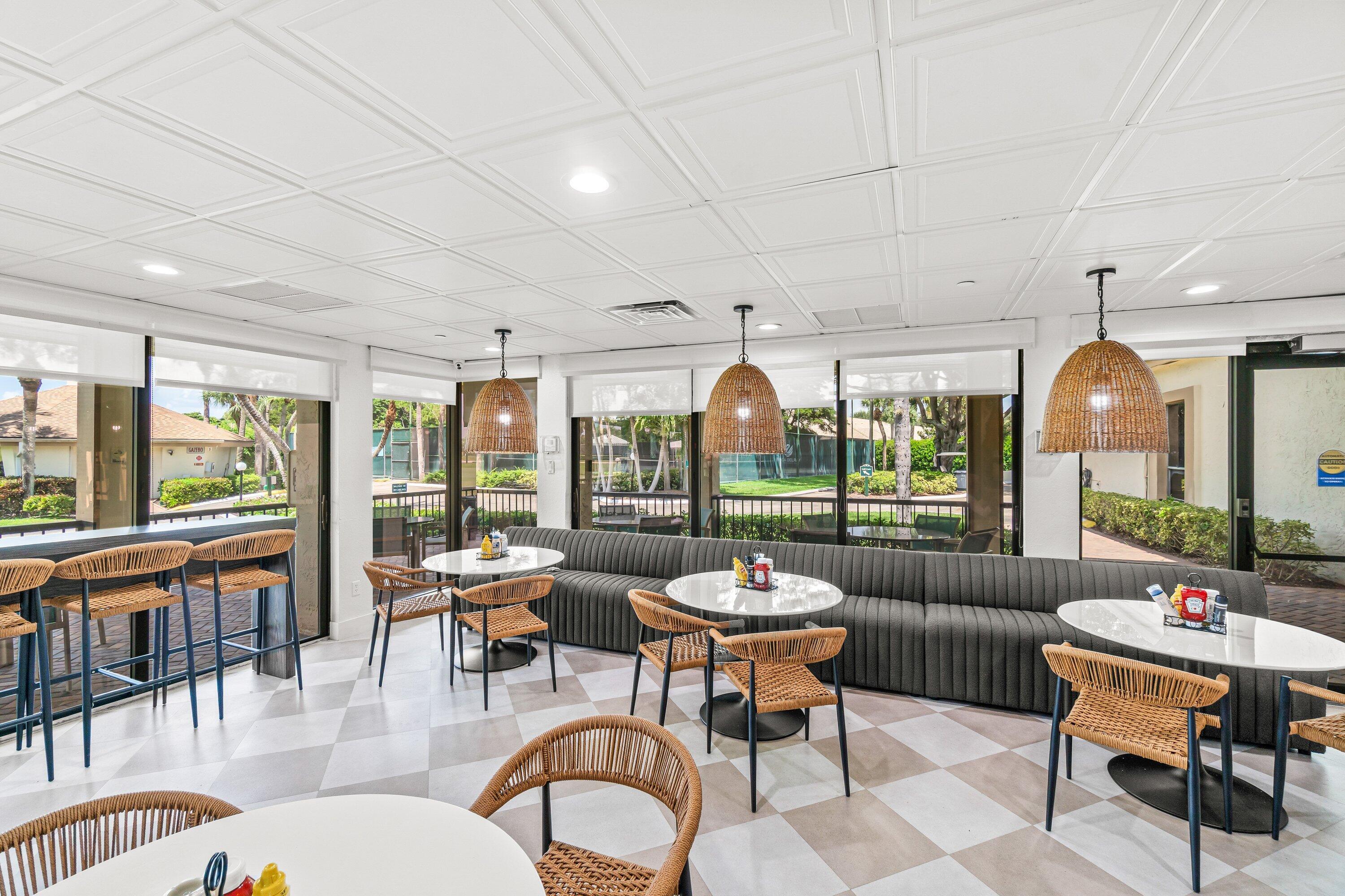 5651 Boca Delray Boulevard