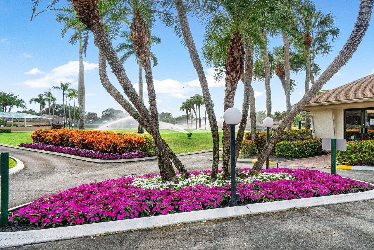 5651 Boca Delray Boulevard